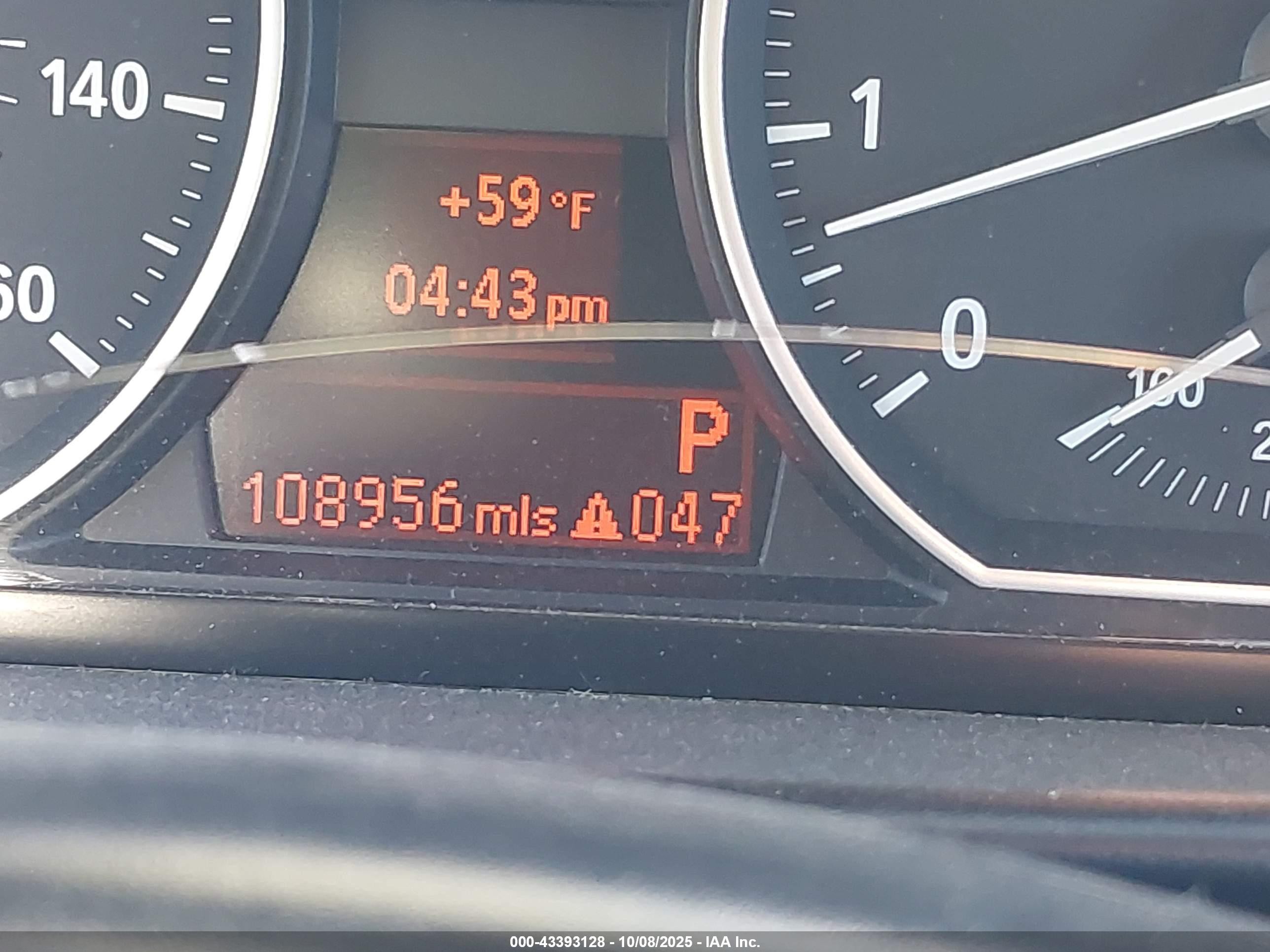 2012 Bmw 135i   Серебряный vin: WBAUN7C55CVM25964