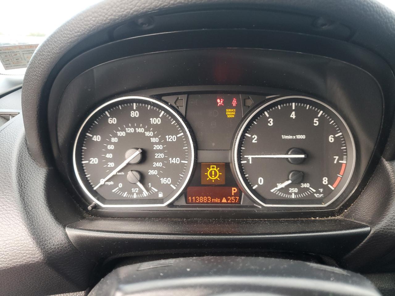 2012 Bmw 135 I Красный vin: WBAUN7C55CVM26368