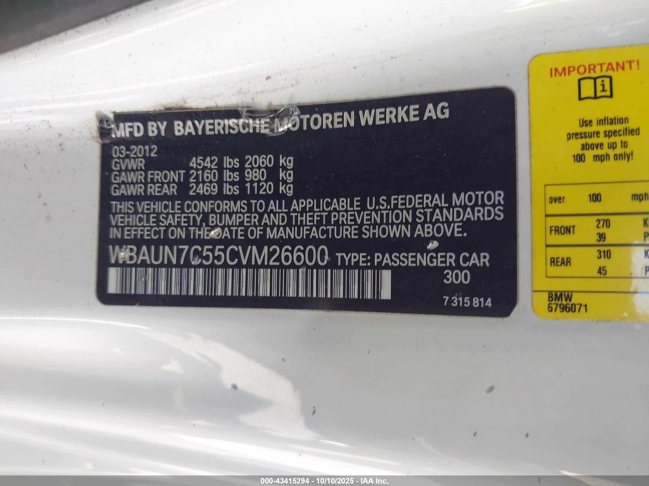 2012 Bmw 135i   White vin: WBAUN7C55CVM26600