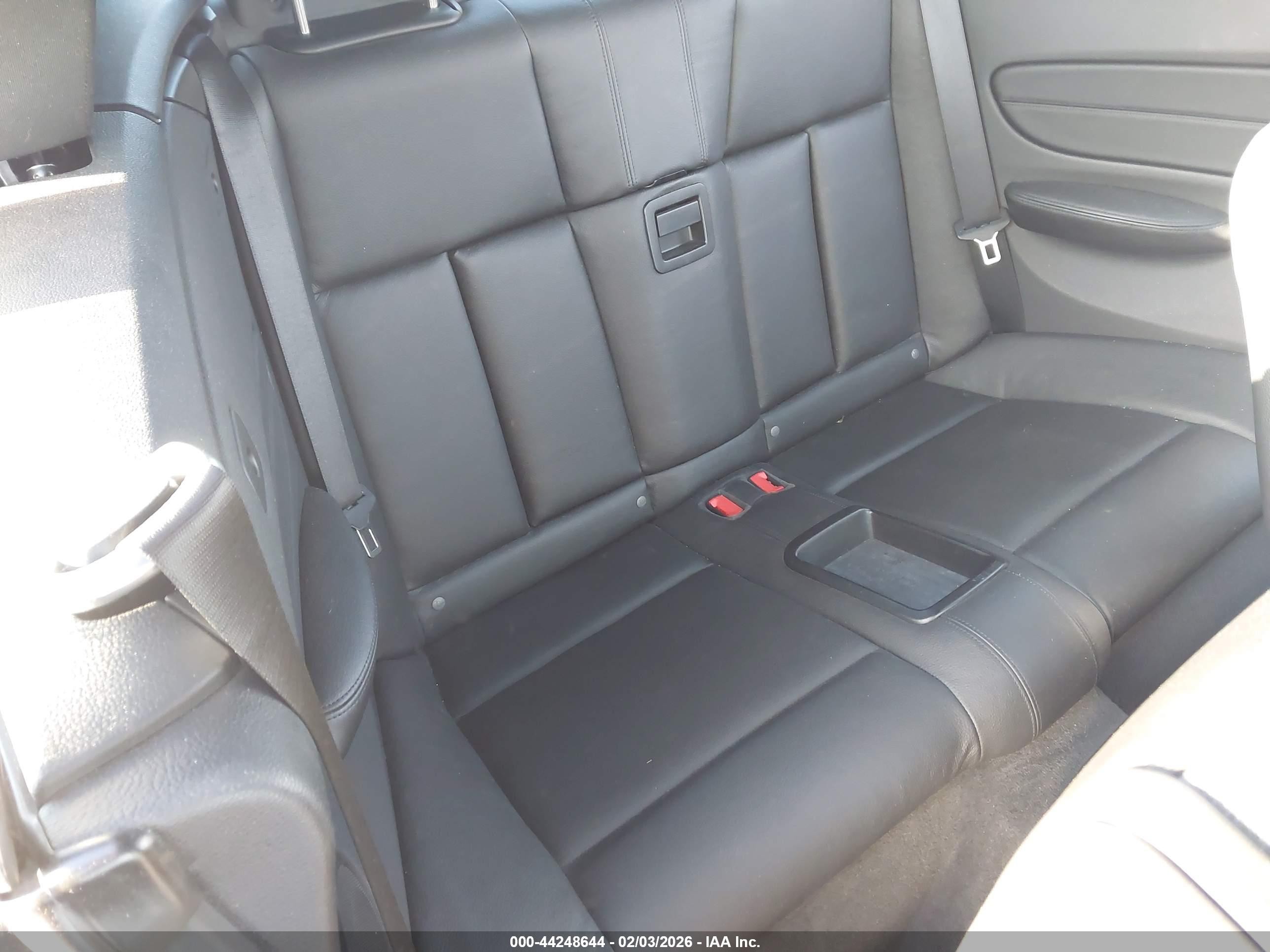 2013 Bmw 135i   Белый vin: WBAUN7C55DVM27912