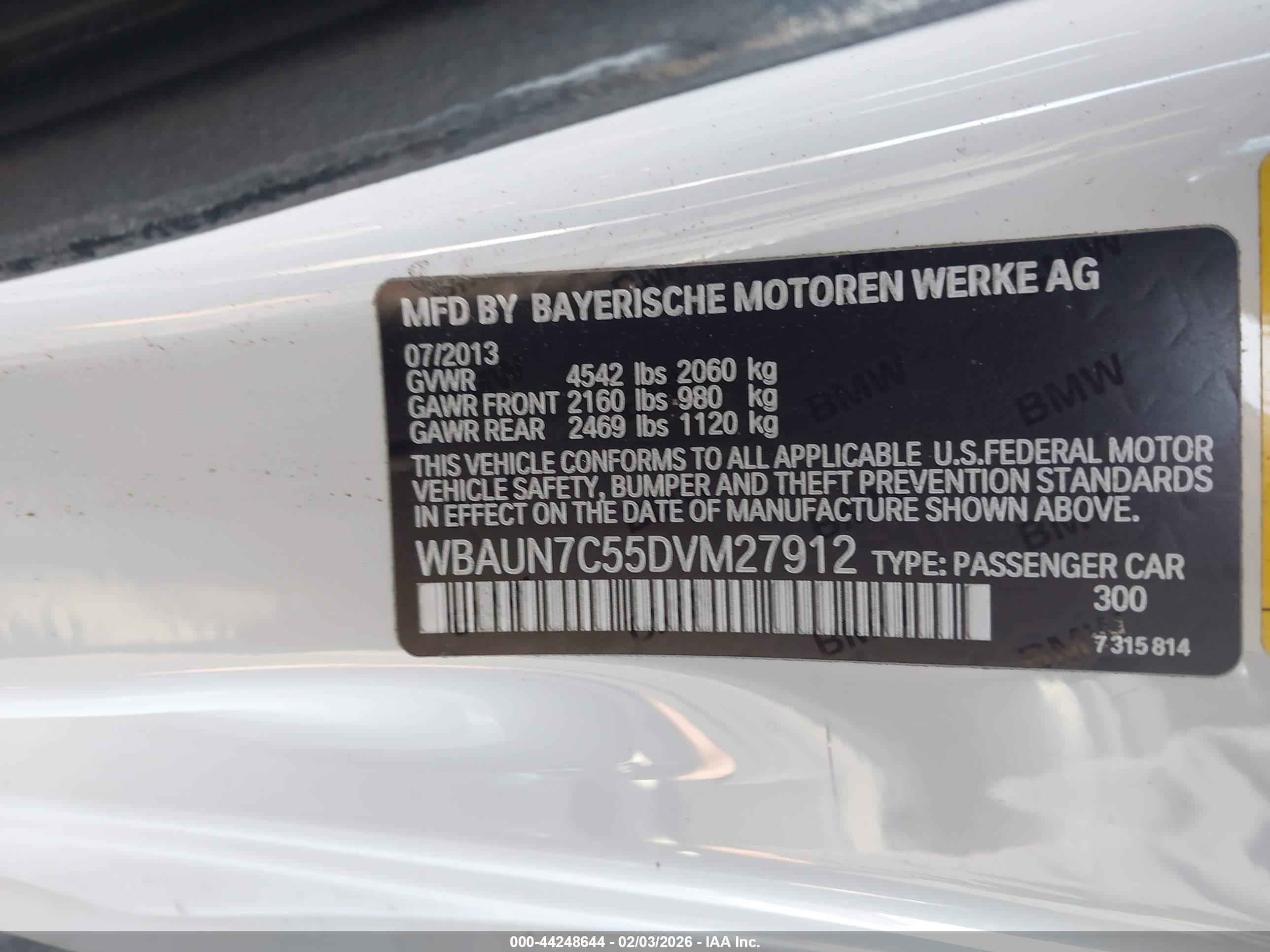 2013 Bmw 135i   Белый vin: WBAUN7C55DVM27912