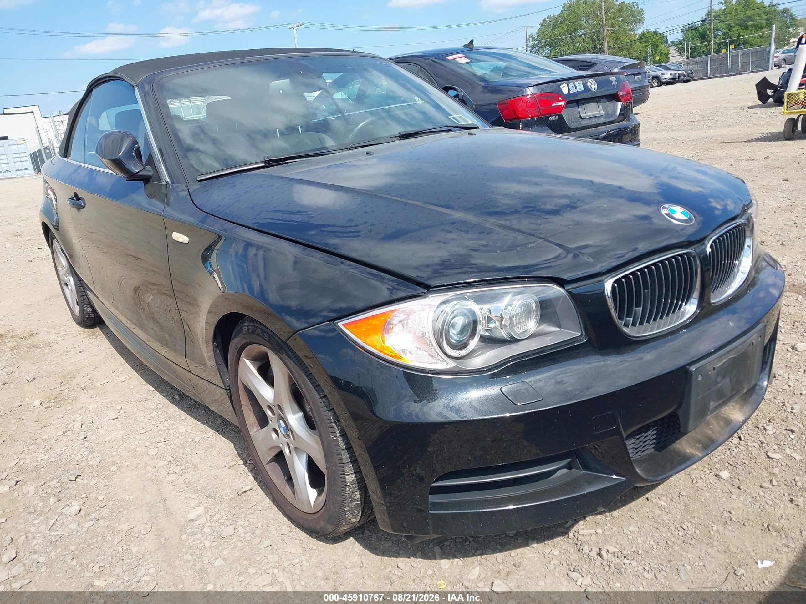2011 Bmw 135i   Black vin: WBAUN7C56BVM24739