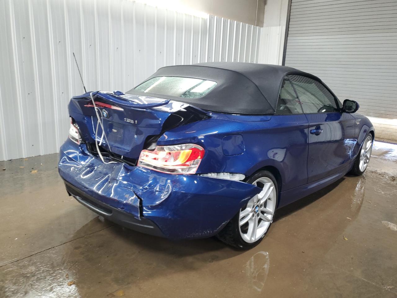 2013 Bmw 135 I Синий vin: WBAUN7C56DVM27871