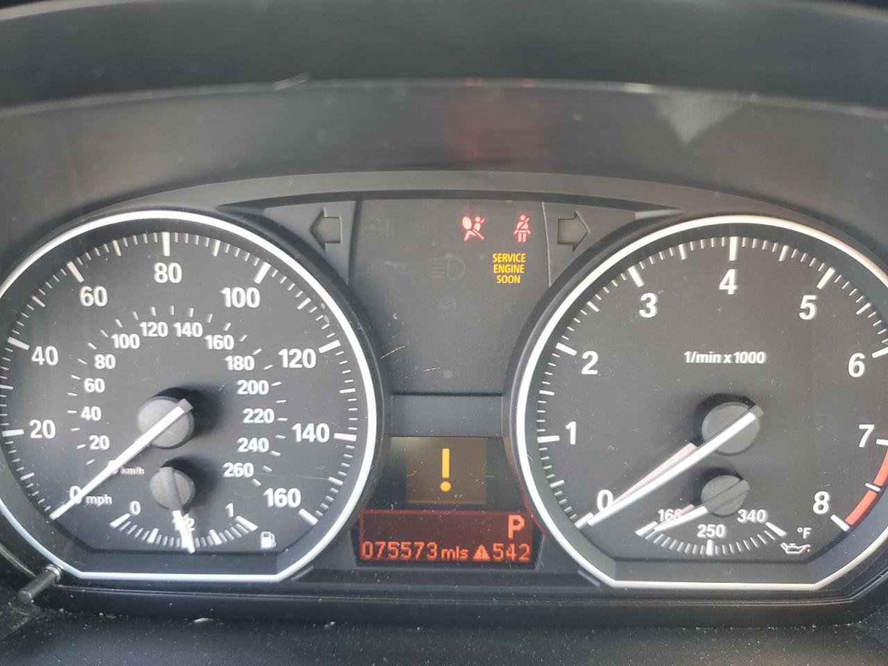 2013 Bmw 135 I Gray vin: WBAUN7C56DVM27904