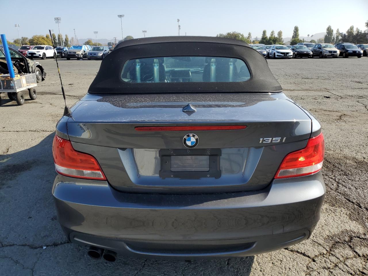 2013 Bmw 135 I Gray vin: WBAUN7C56DVM27904