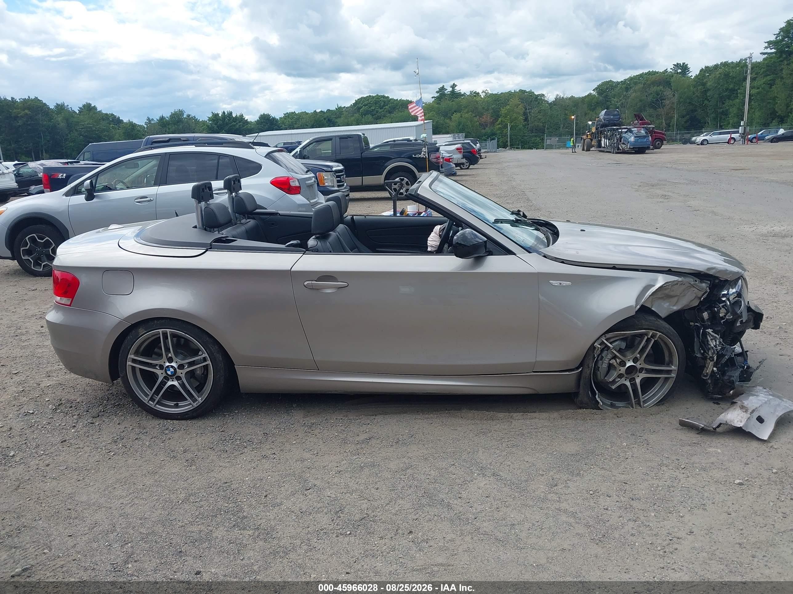 2013 Bmw 135i   Tan vin: WBAUN7C58DVM27208