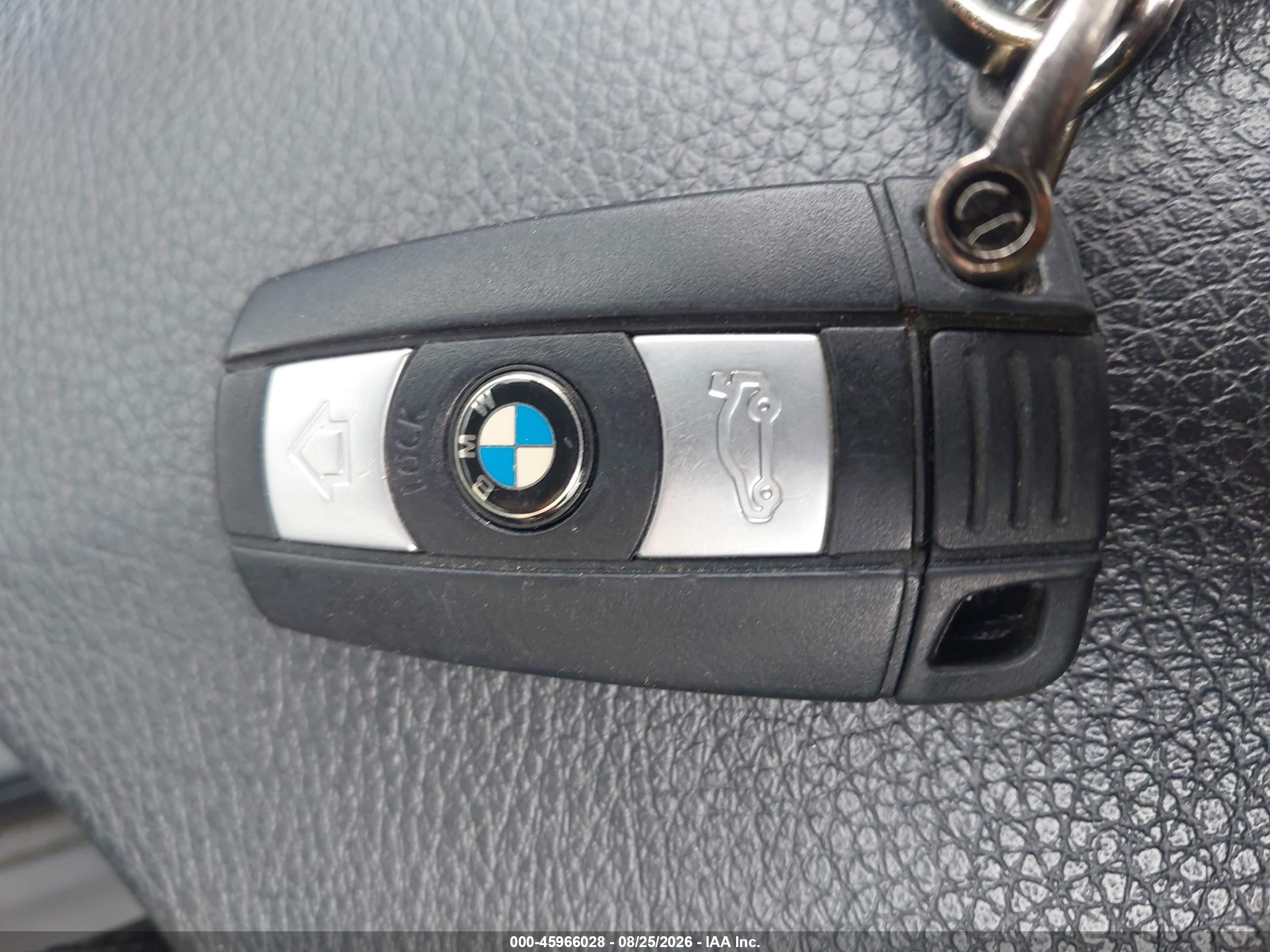 2013 Bmw 135i   Tan vin: WBAUN7C58DVM27208
