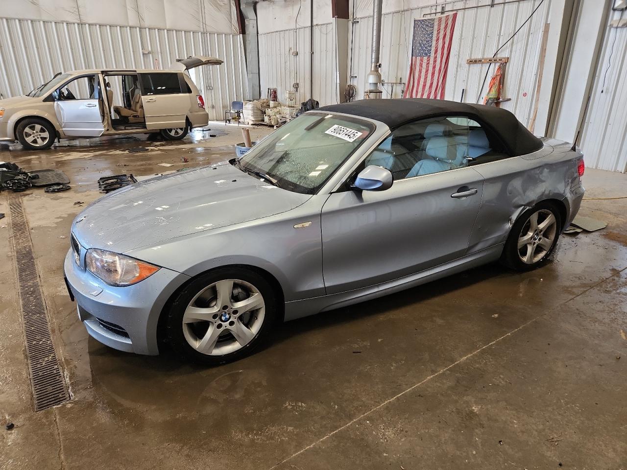 2011 Bmw 135 I Blue vin: WBAUN7C59BVM24394