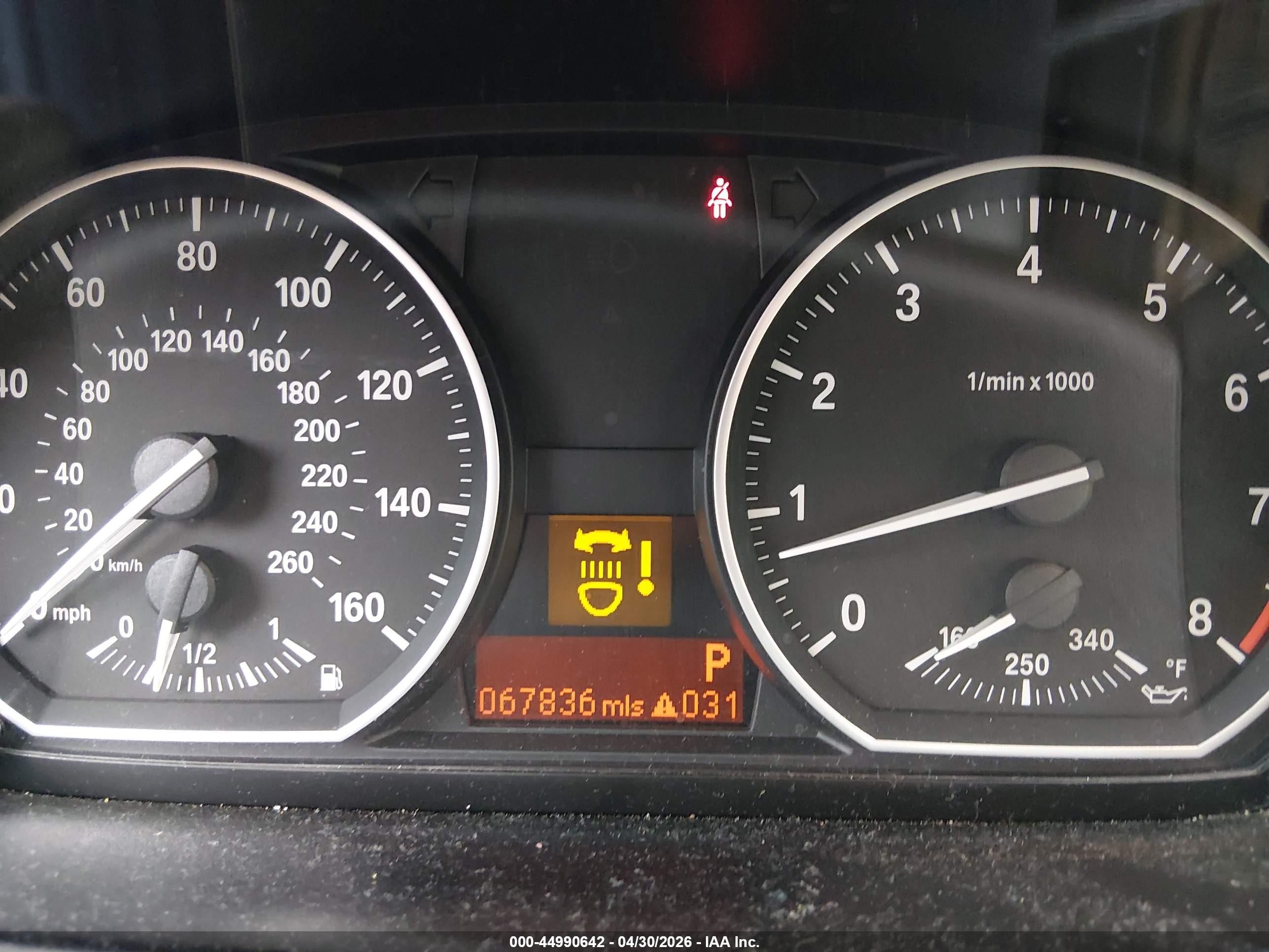 2011 Bmw 135i   White vin: WBAUN7C59BVM25500