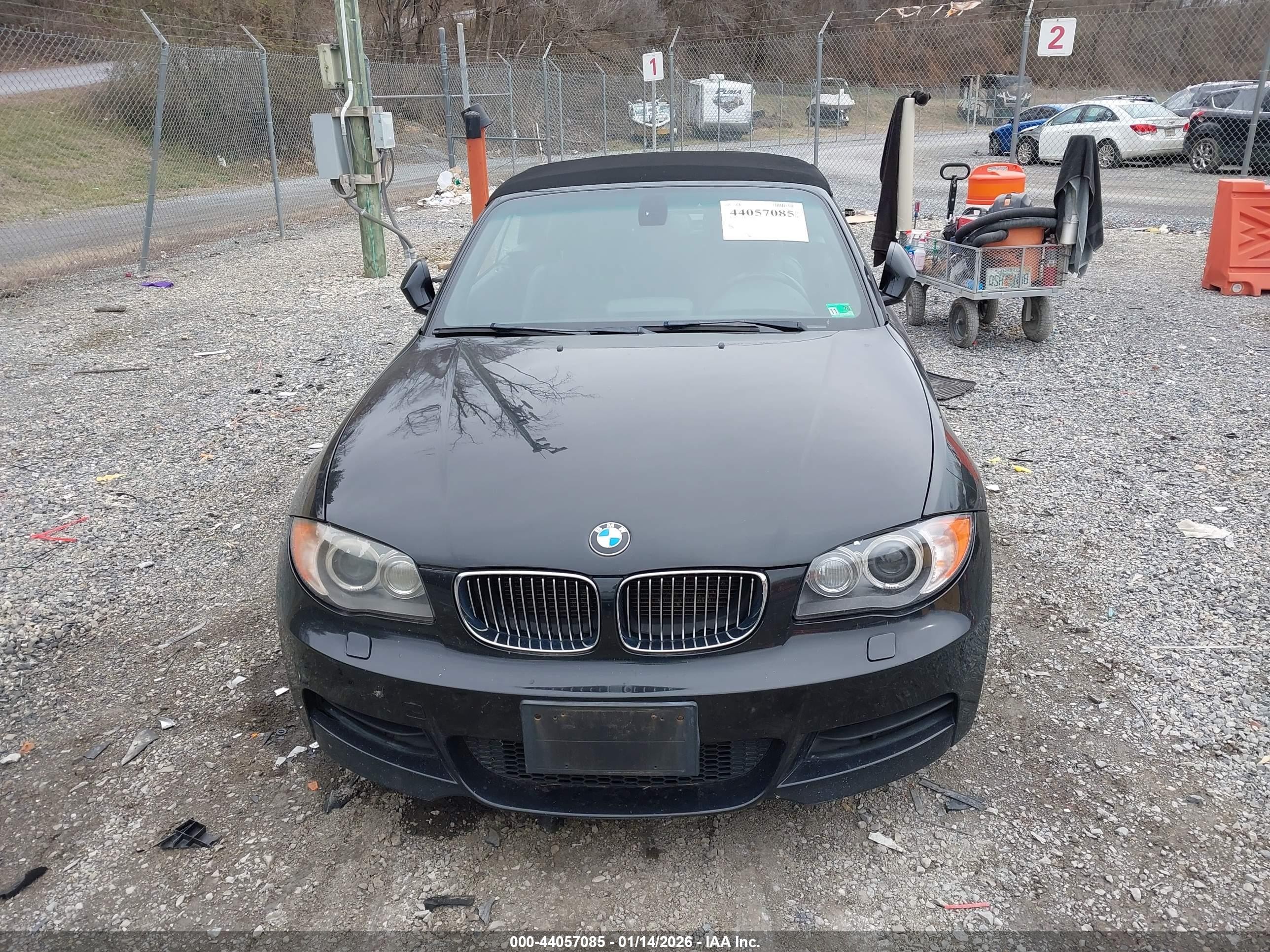 2011 Bmw 135i   Black vin: WBAUN7C5XBVM25246