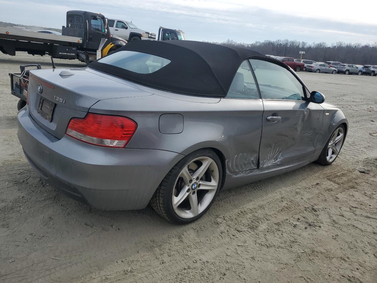 2009 Bmw 135 I Silver vin: WBAUN93509VK40693