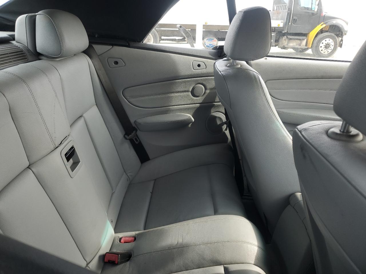 2009 Bmw 135 I Silver vin: WBAUN93509VK40693