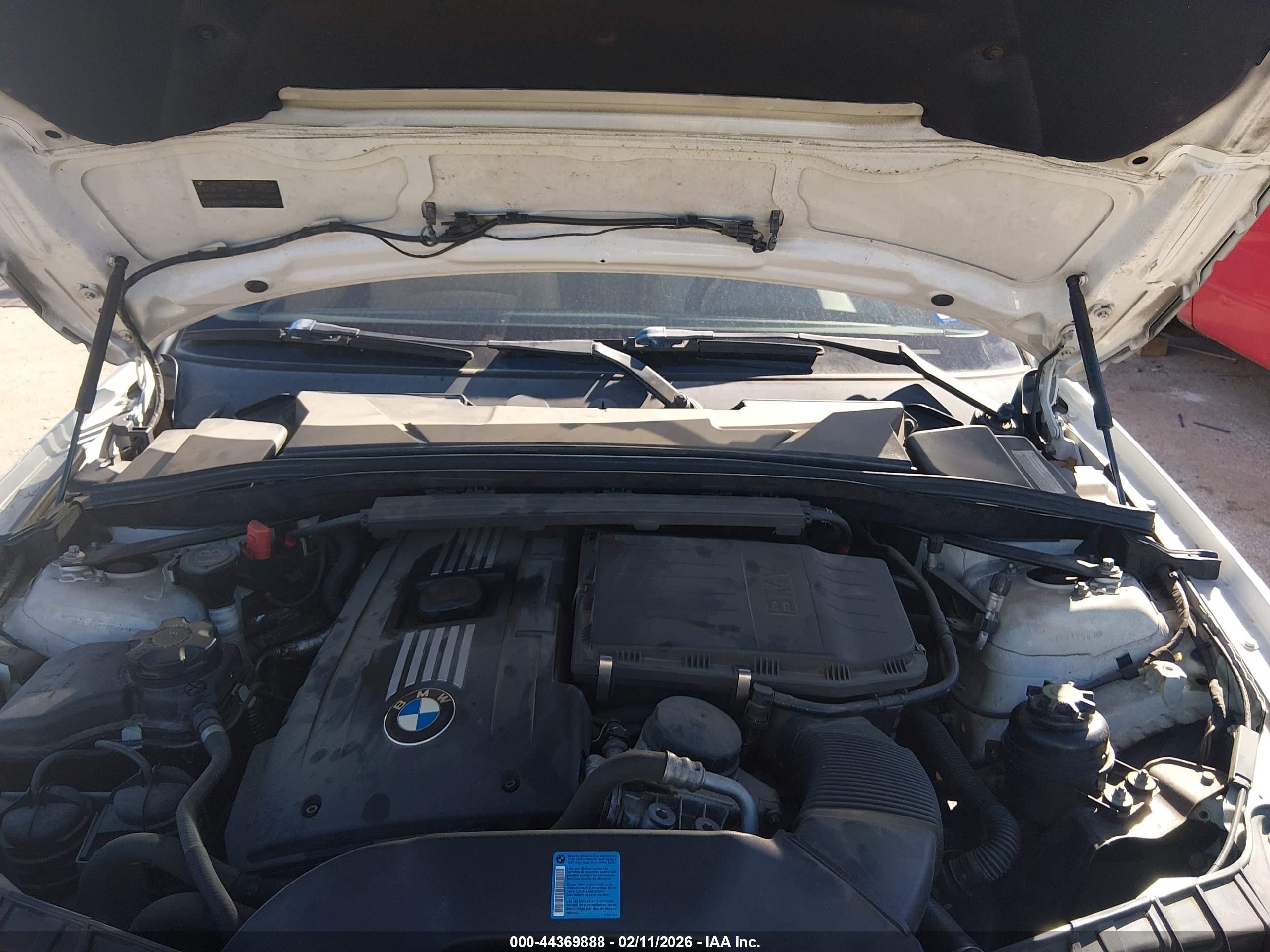 2008 Bmw 135i   White vin: WBAUN93538VF54808