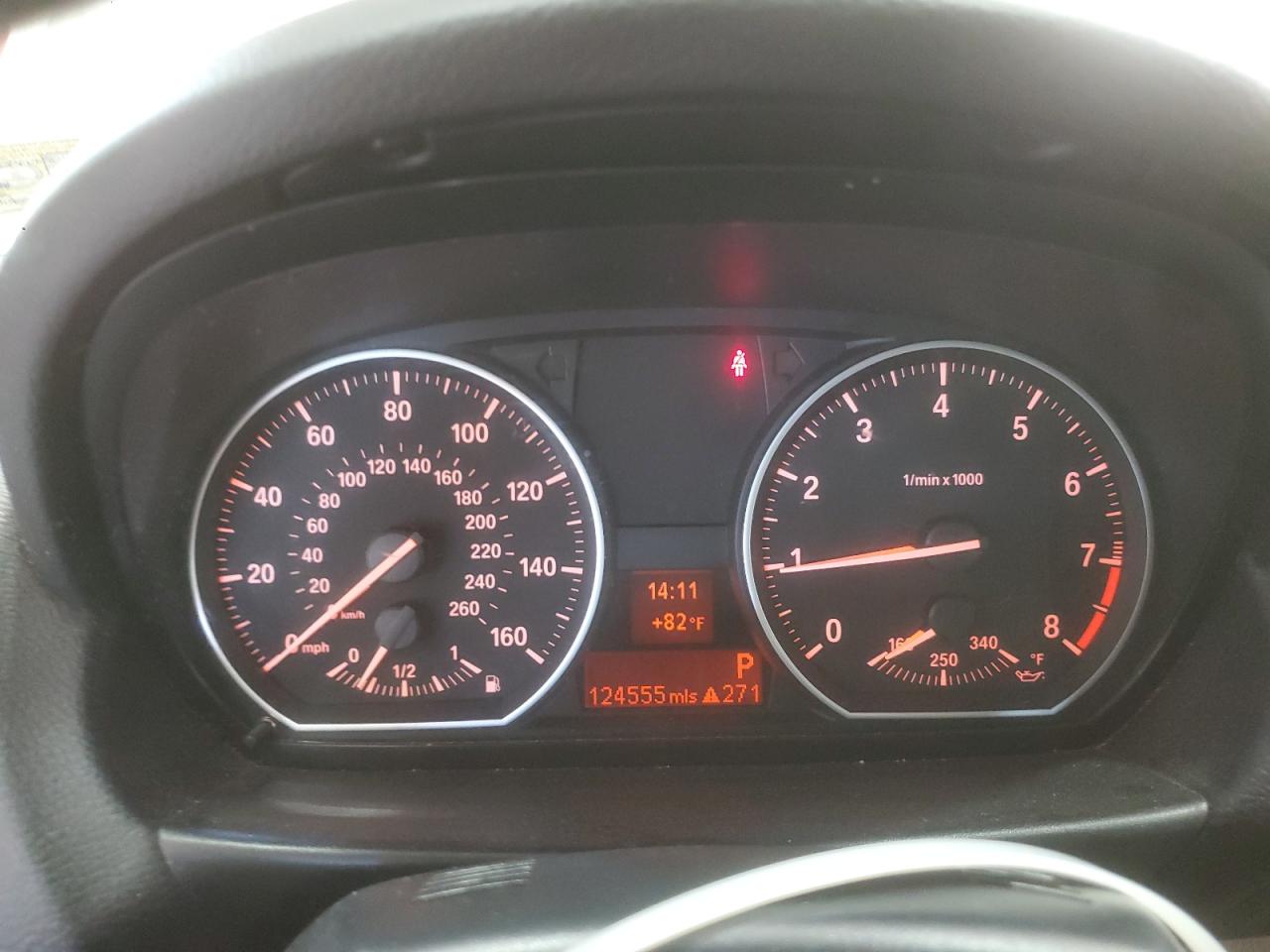 2009 Bmw 135 I Beige vin: WBAUN93539VK40185