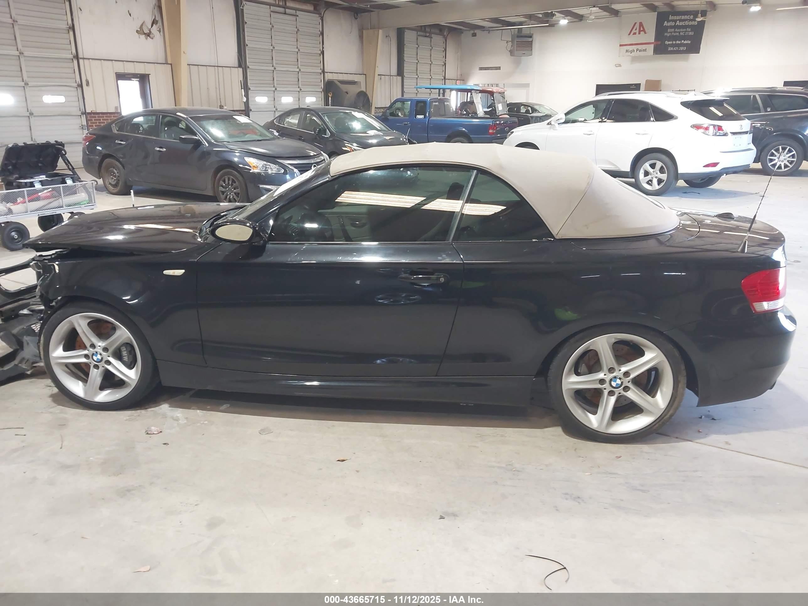 2009 Bmw 135i   Black vin: WBAUN93559VK41113