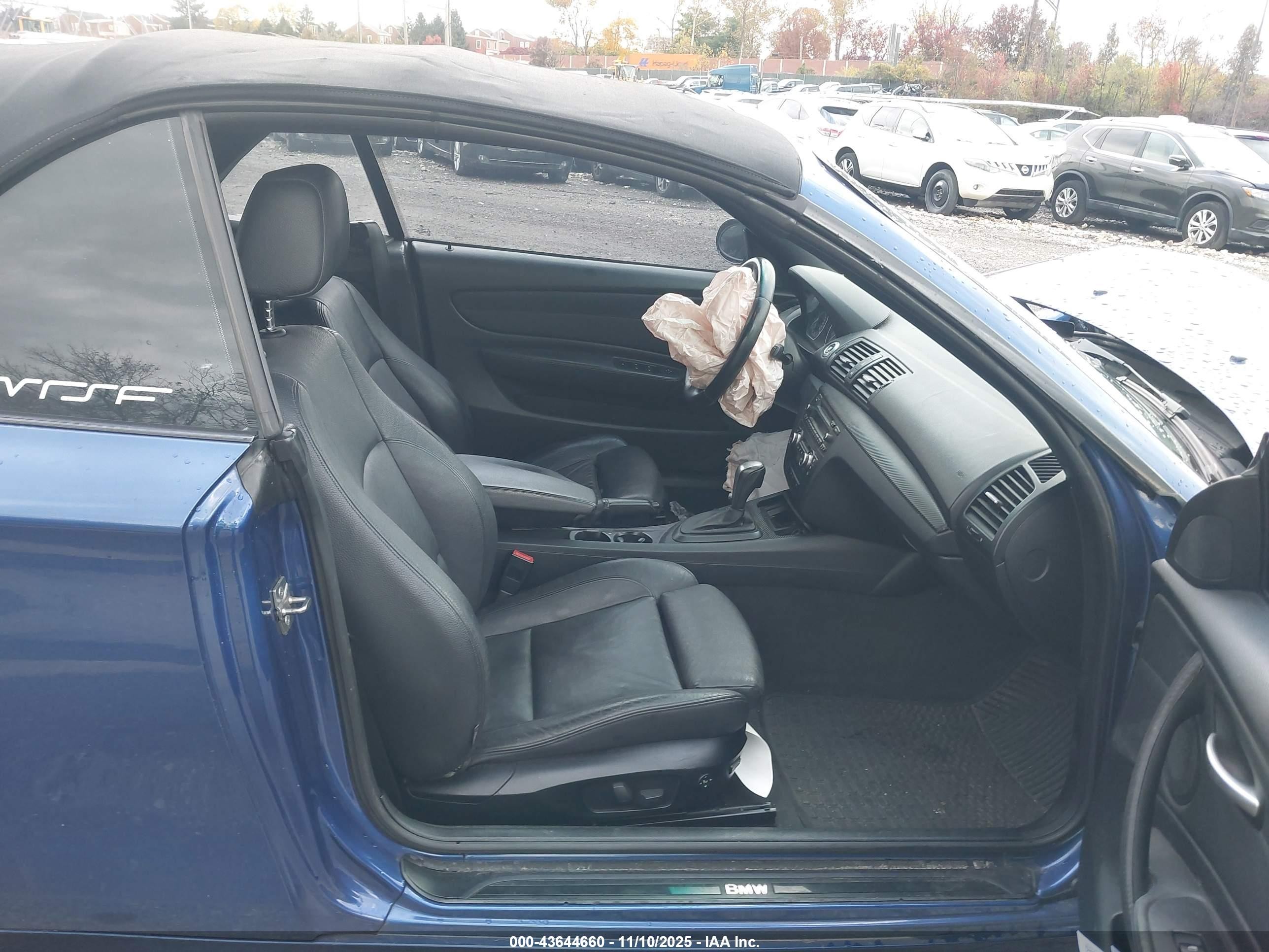 2009 Bmw 135i   Blue vin: WBAUN93579VK41016