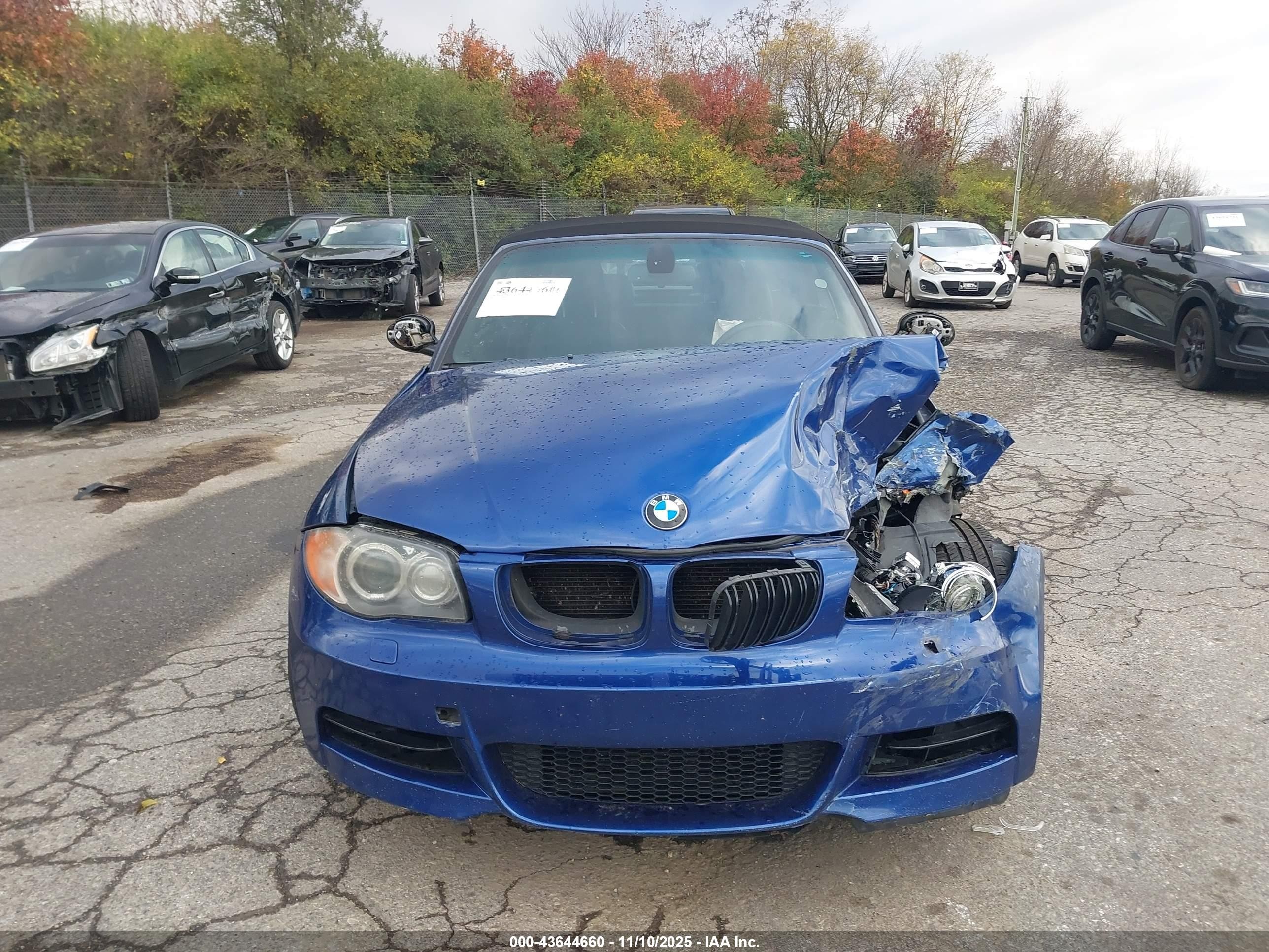 2009 Bmw 135i   Blue vin: WBAUN93579VK41016