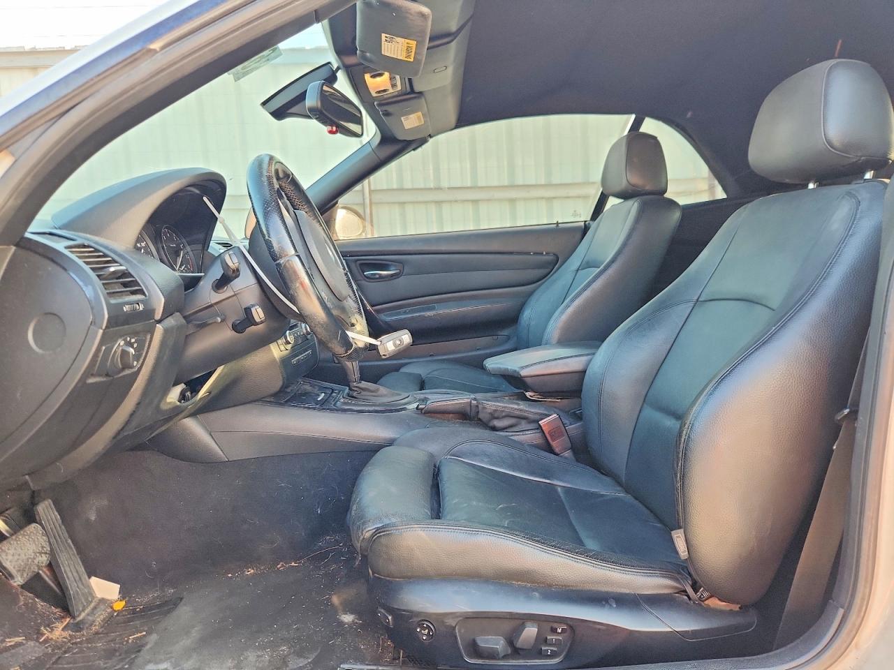2009 Bmw 135 I Белый vin: WBAUN93589VK41199