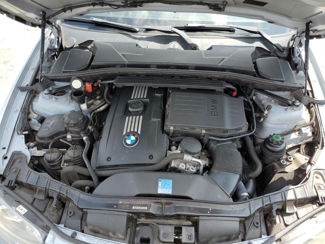 2009 Bmw 135 I Blue vin: WBAUN93589VK41218