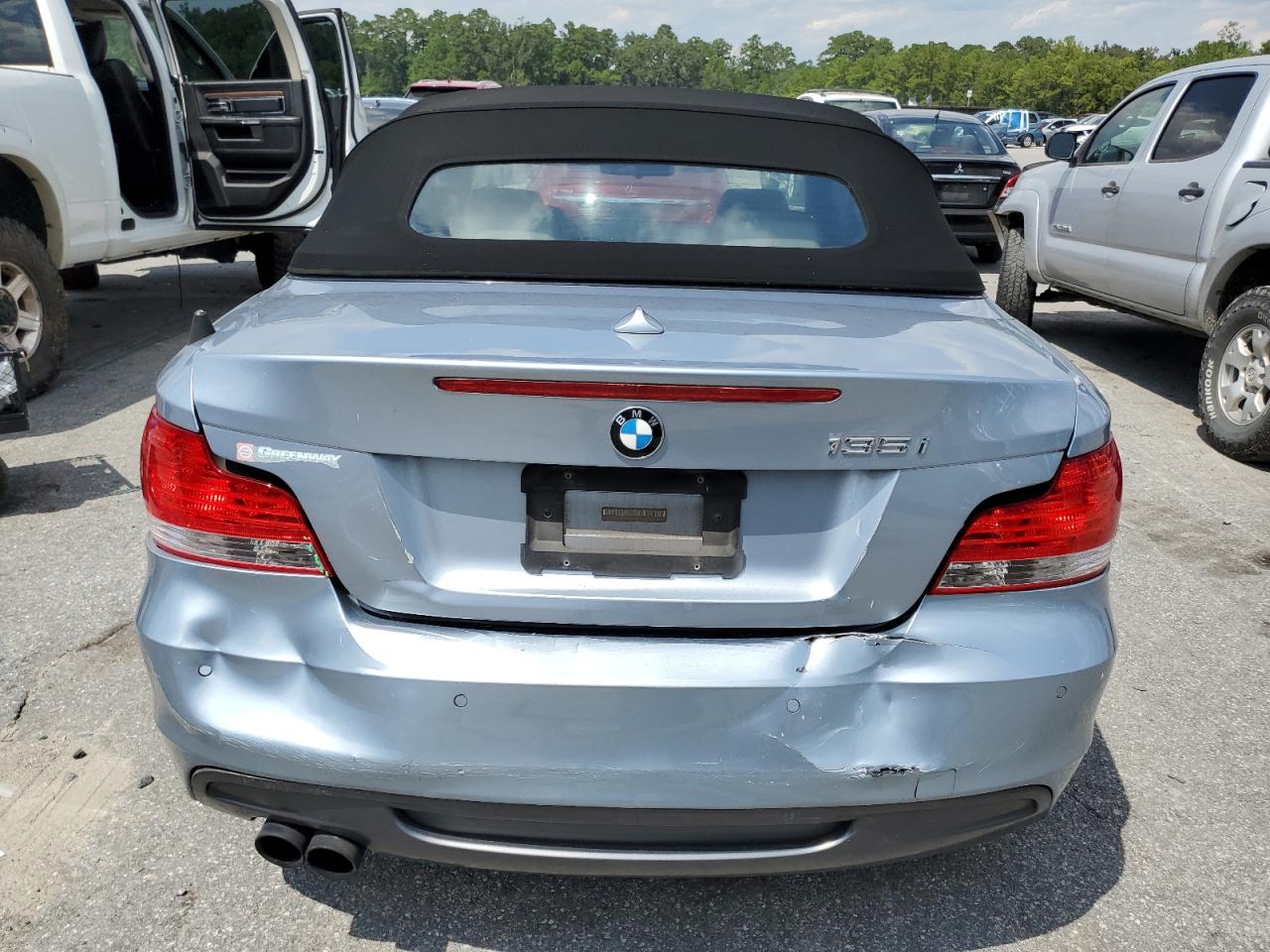 2009 Bmw 135 I Blue vin: WBAUN93589VK41218