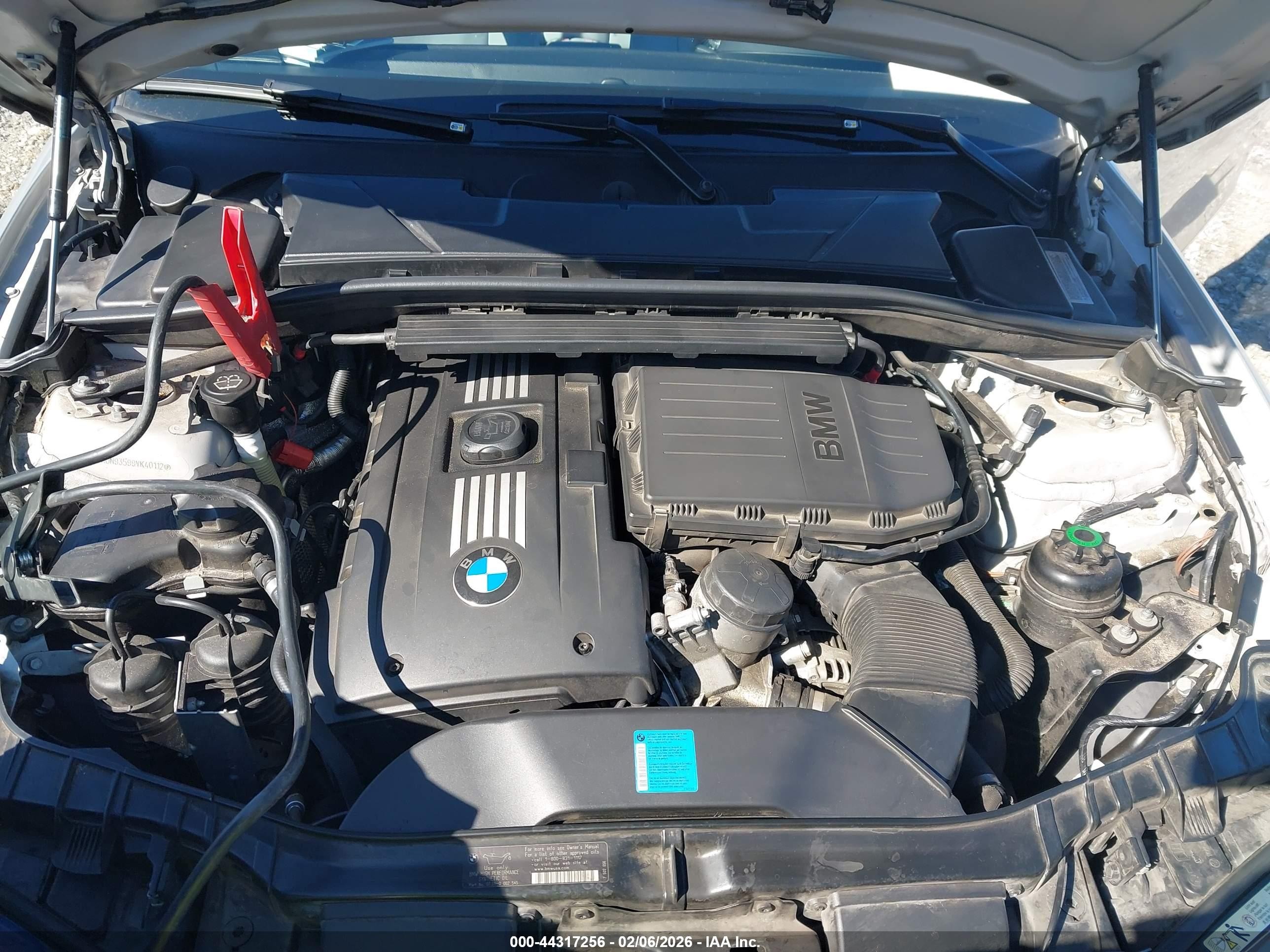 2009 Bmw 135i   Silver vin: WBAUN93599VK40112