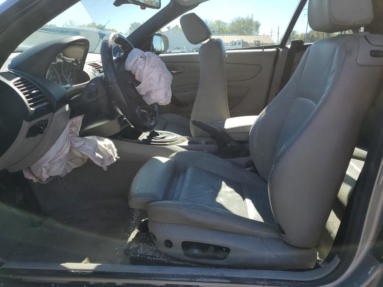 2010 Bmw 135 I Tan vin: WBAUN9C50AVK41931