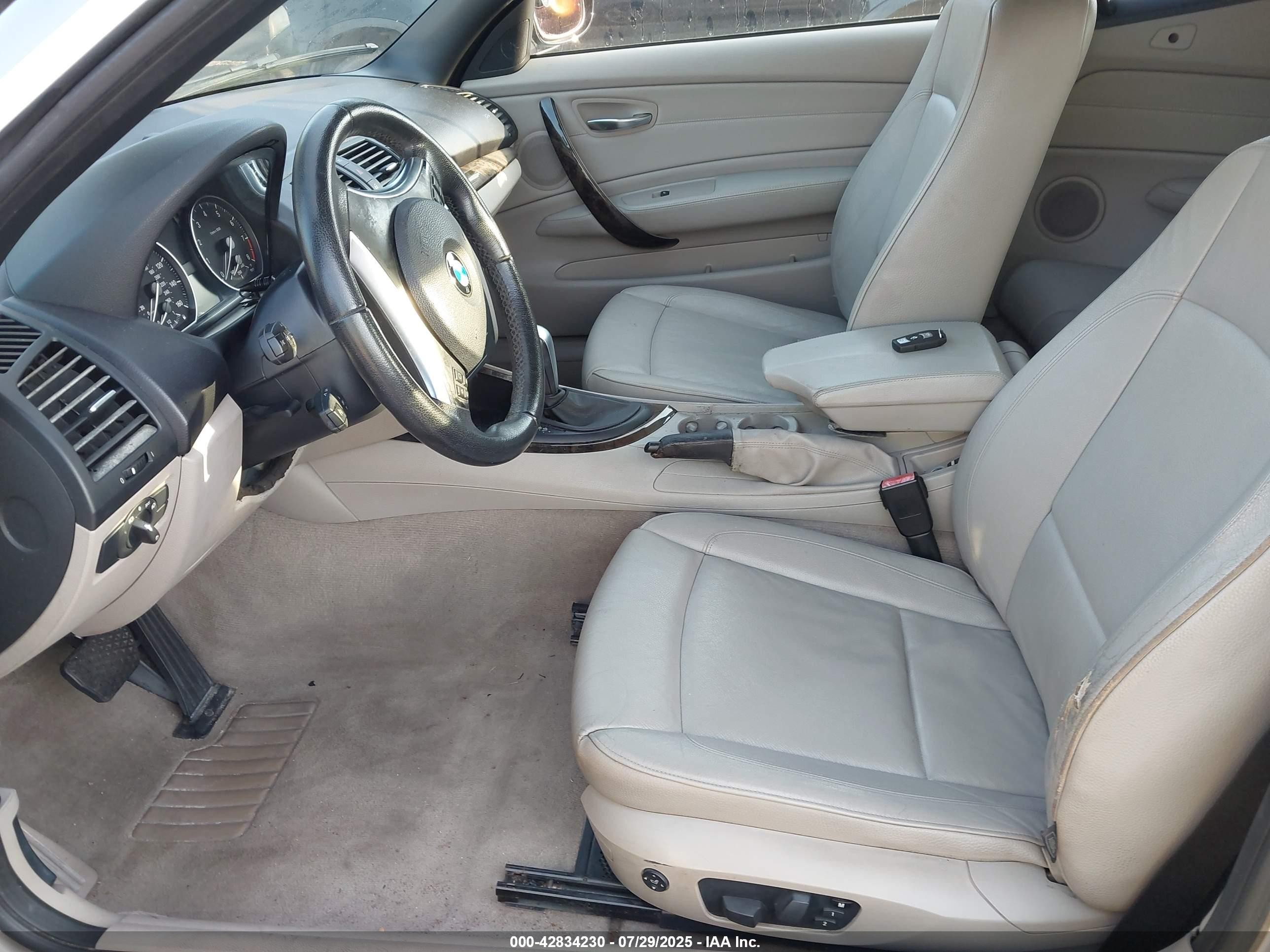 2010 Bmw 135i   Silver vin: WBAUN9C51AVK41498