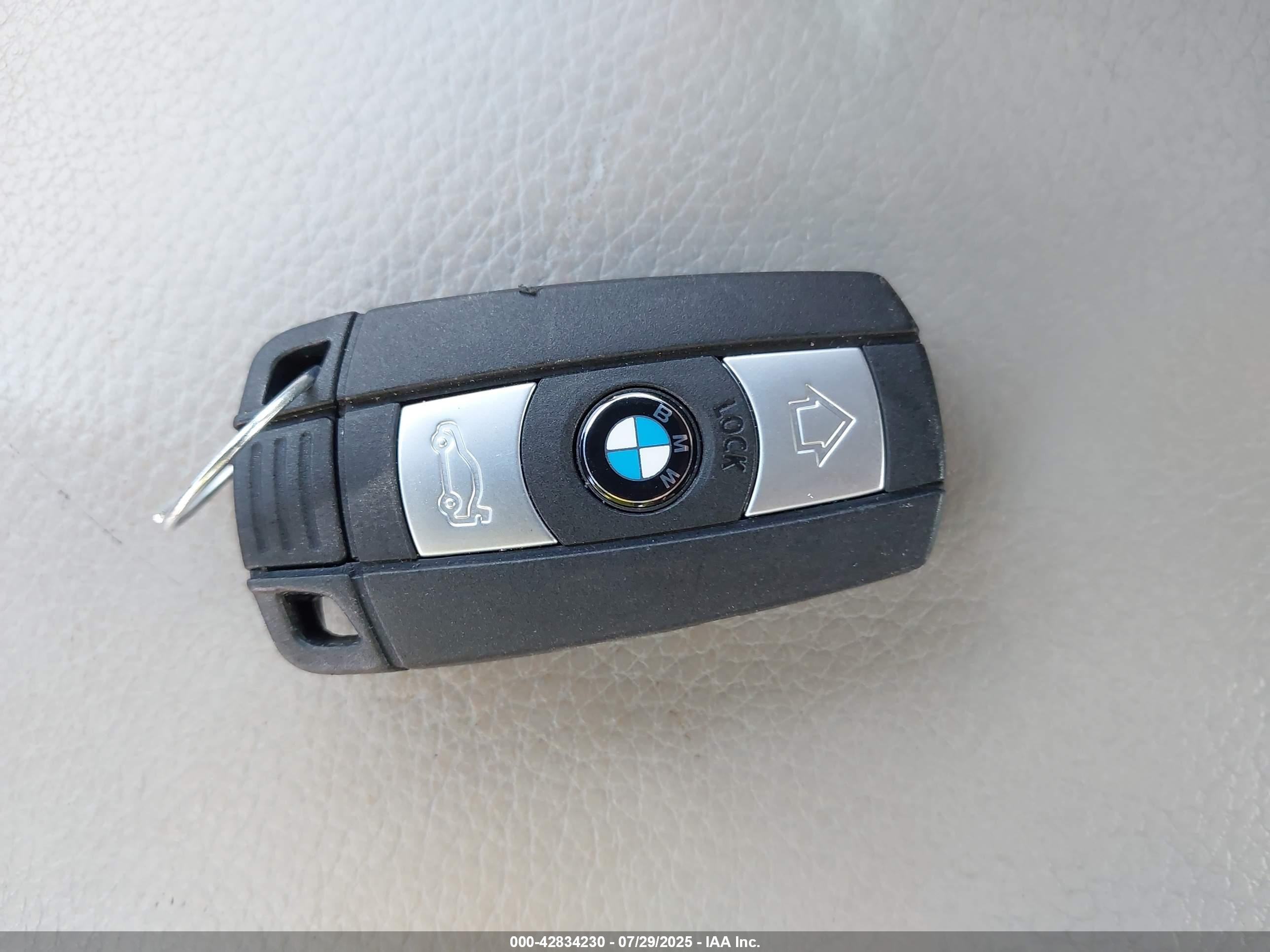 2010 Bmw 135i   Silver vin: WBAUN9C51AVK41498