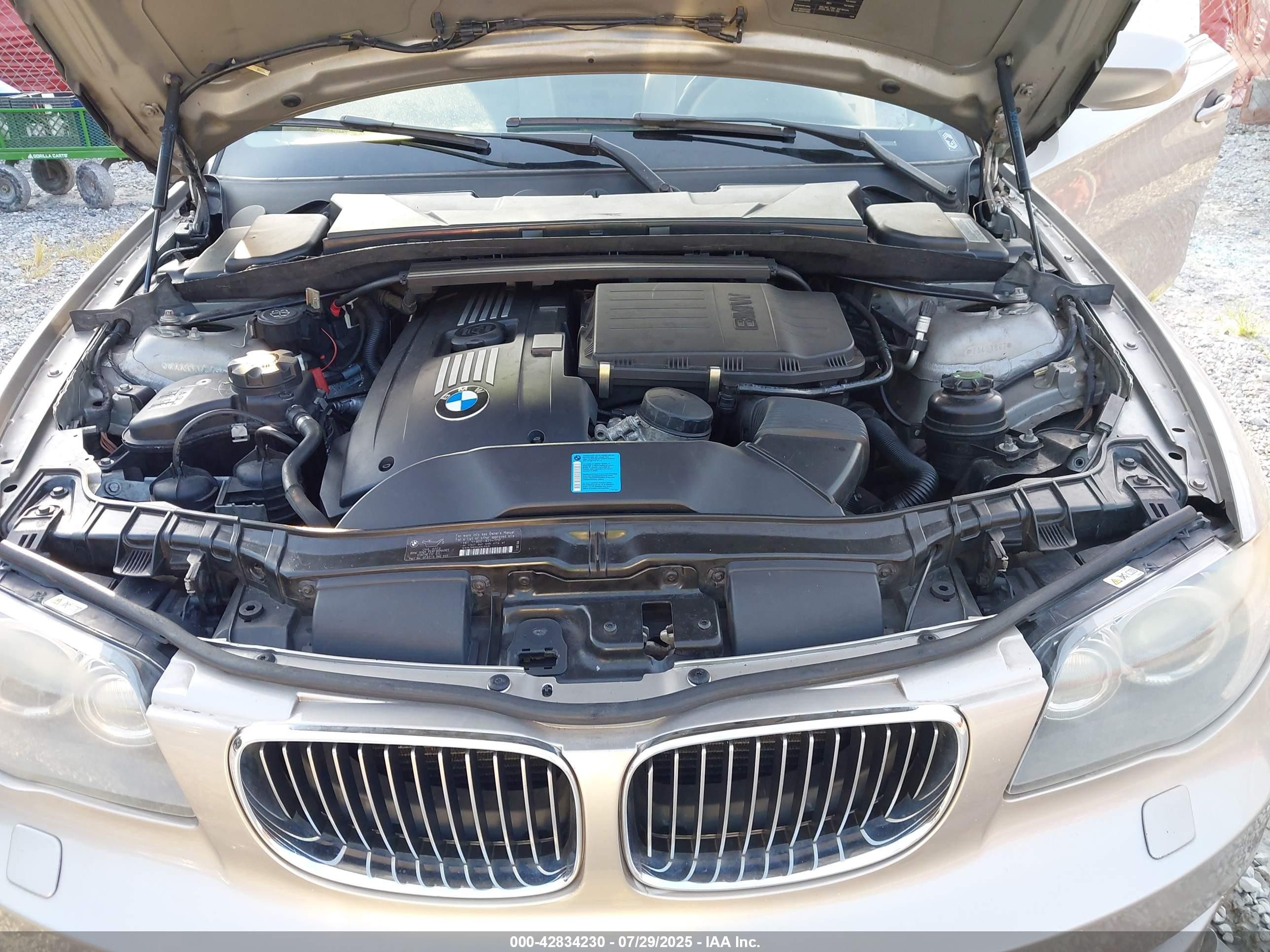 2010 Bmw 135i   Silver vin: WBAUN9C51AVK41498