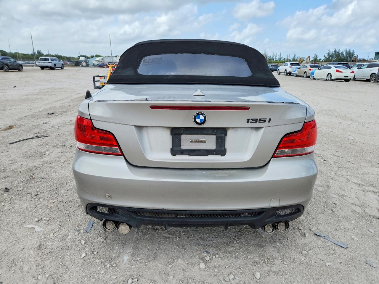 2010 Bmw 135 I Gray vin: WBAUN9C54AVK41771
