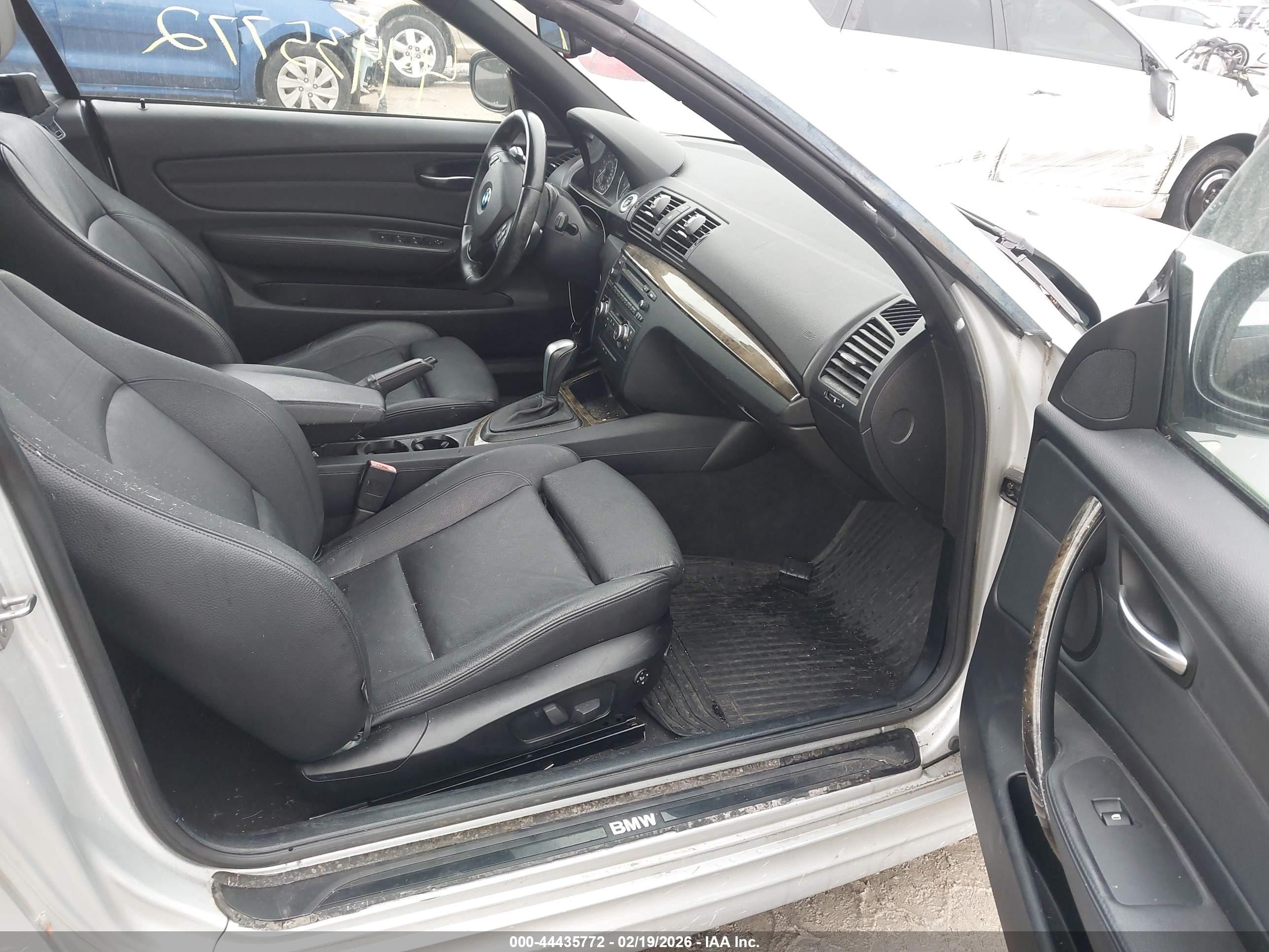 2010 Bmw 135i   Silver vin: WBAUN9C55AVK41620
