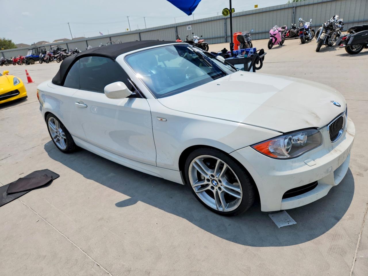 2010 Bmw 135 I White vin: WBAUN9C57AVK41781