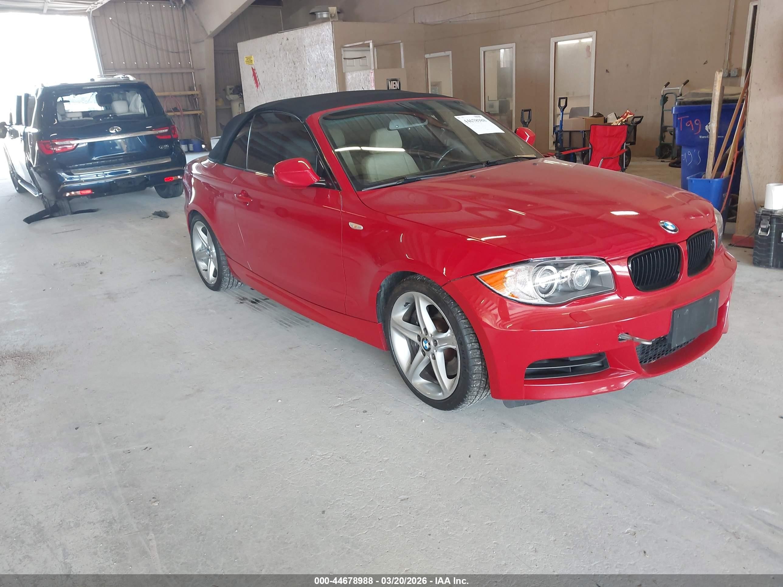 2010 Bmw 135i   Red vin: WBAUN9C58AVK41594