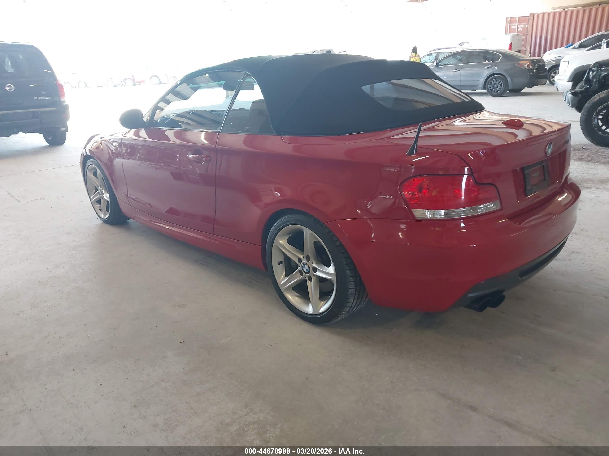 2010 Bmw 135i   Red vin: WBAUN9C58AVK41594