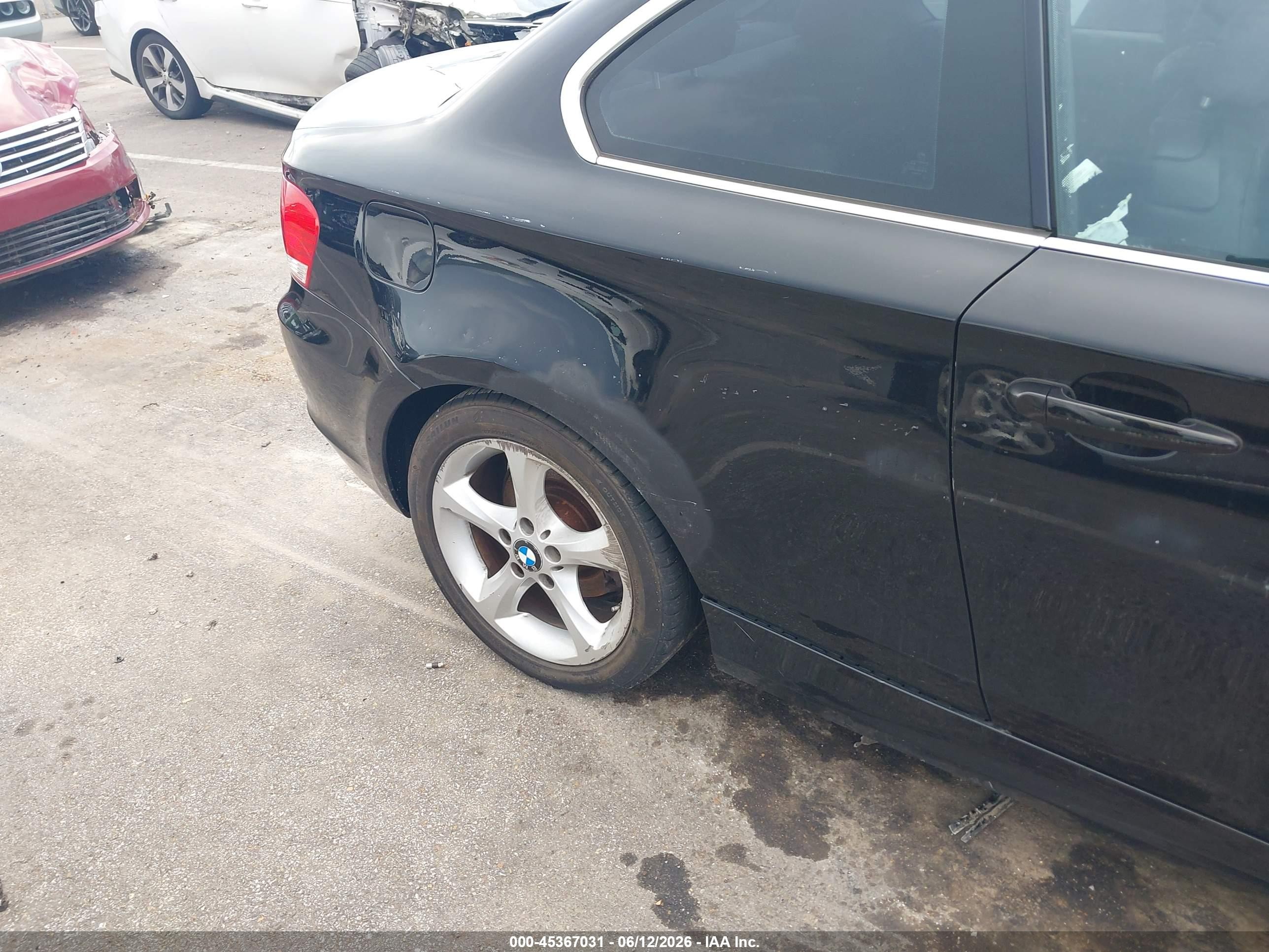 2009 Bmw 128i   Black vin: WBAUP73519VK75757
