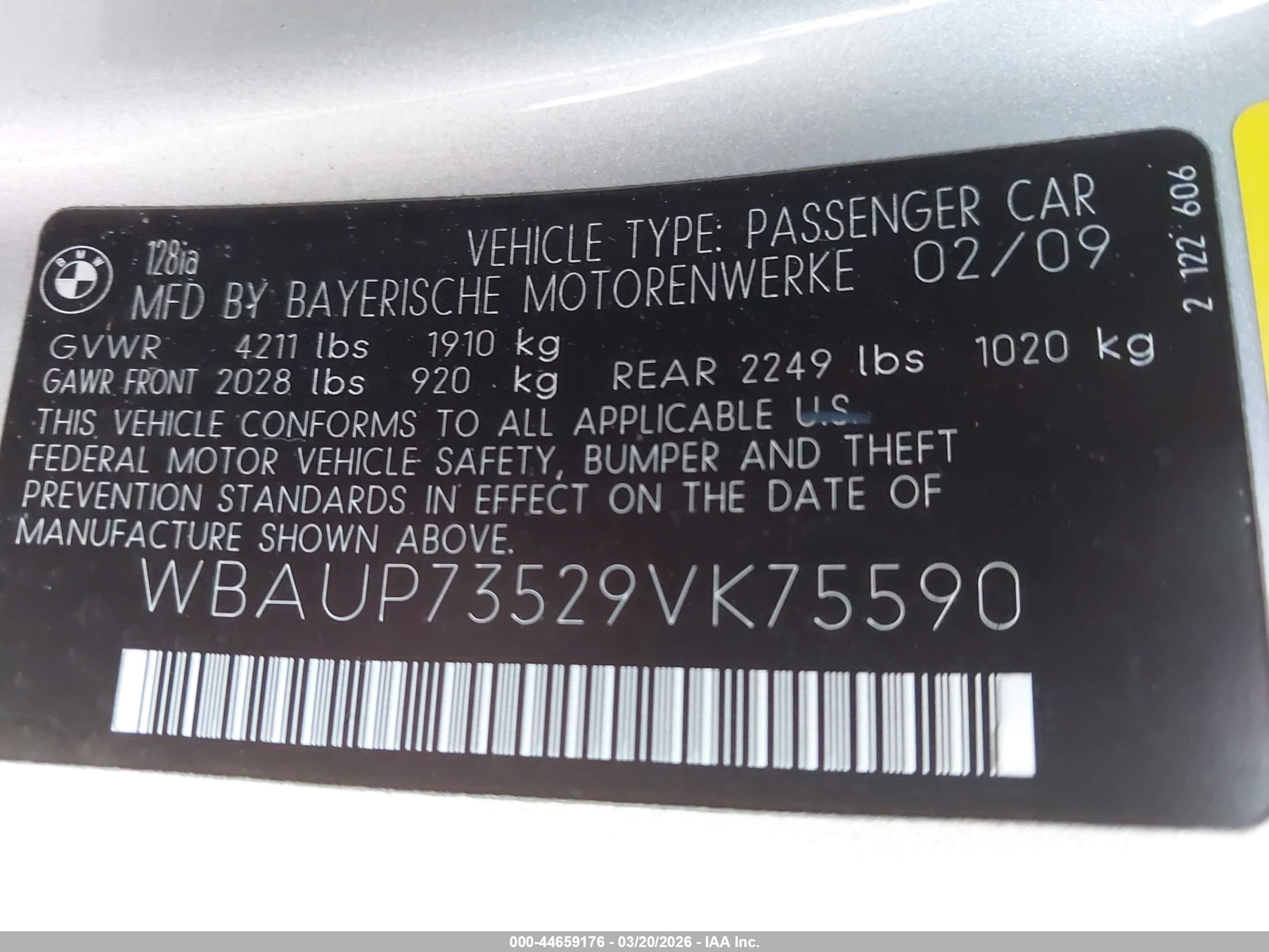 2009 Bmw 128i   Silver vin: WBAUP73529VK75590