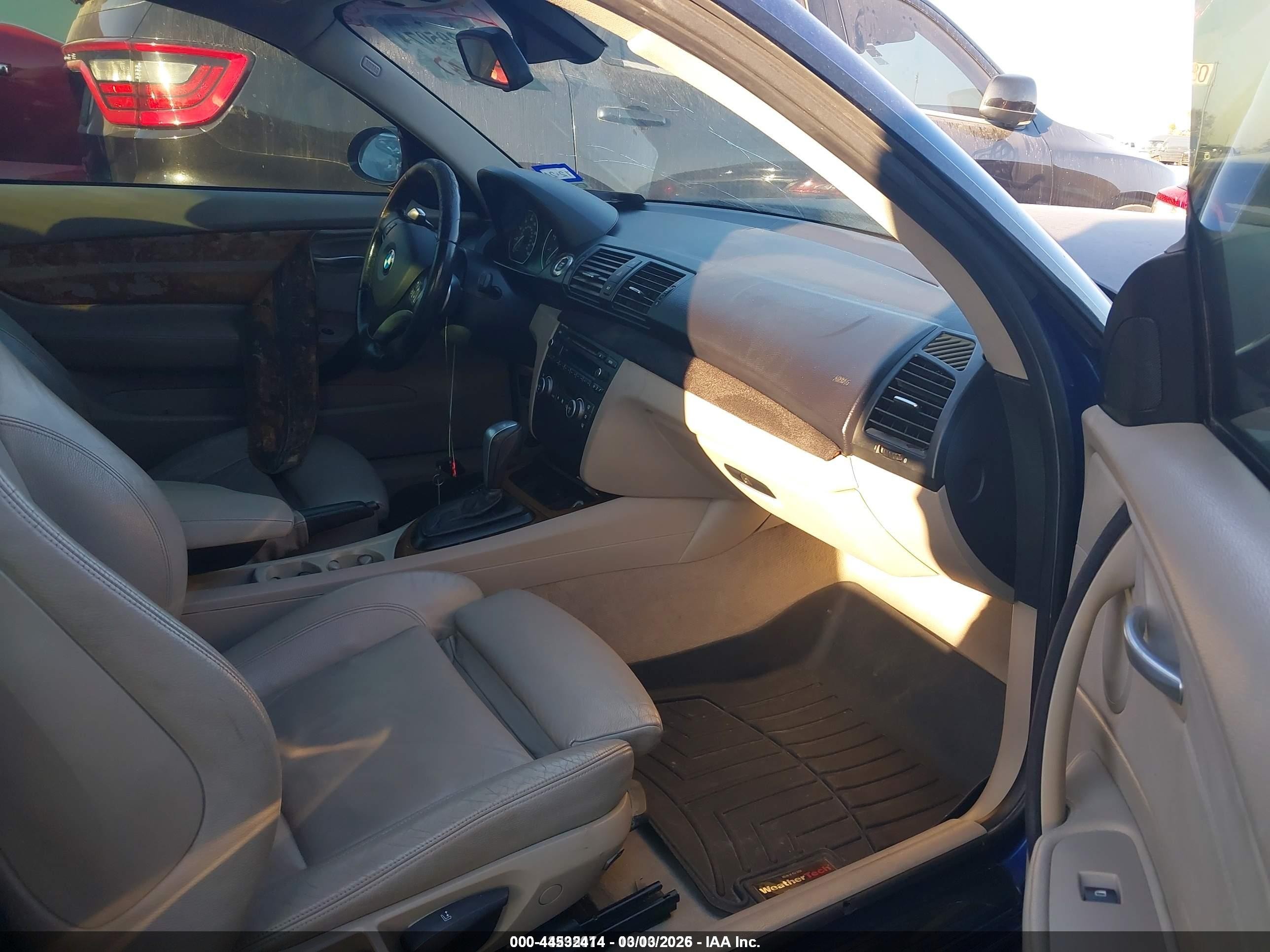 2008 Bmw 128i   Синий vin: WBAUP73538VF09110