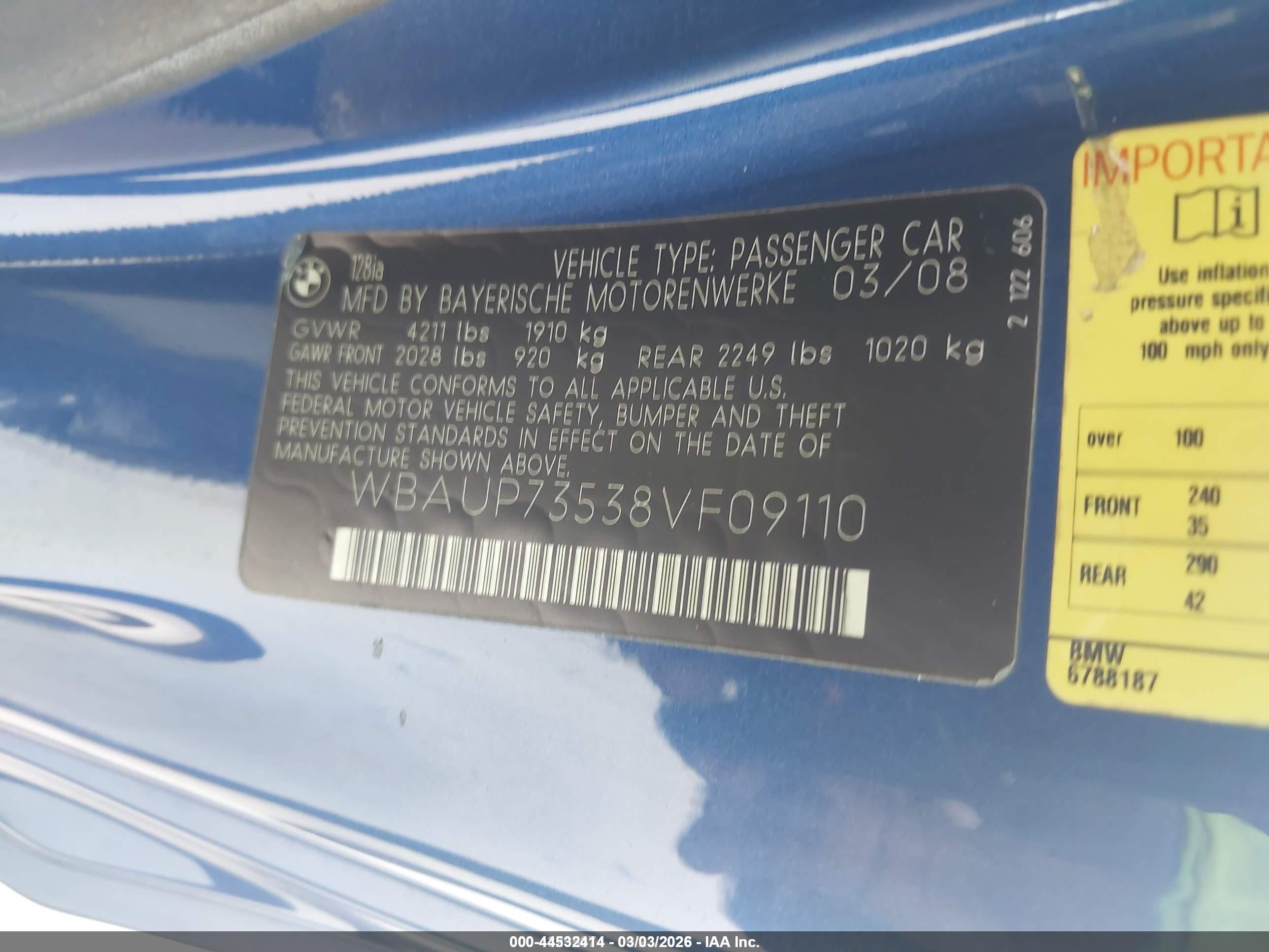 2008 Bmw 128i   Синий vin: WBAUP73538VF09110