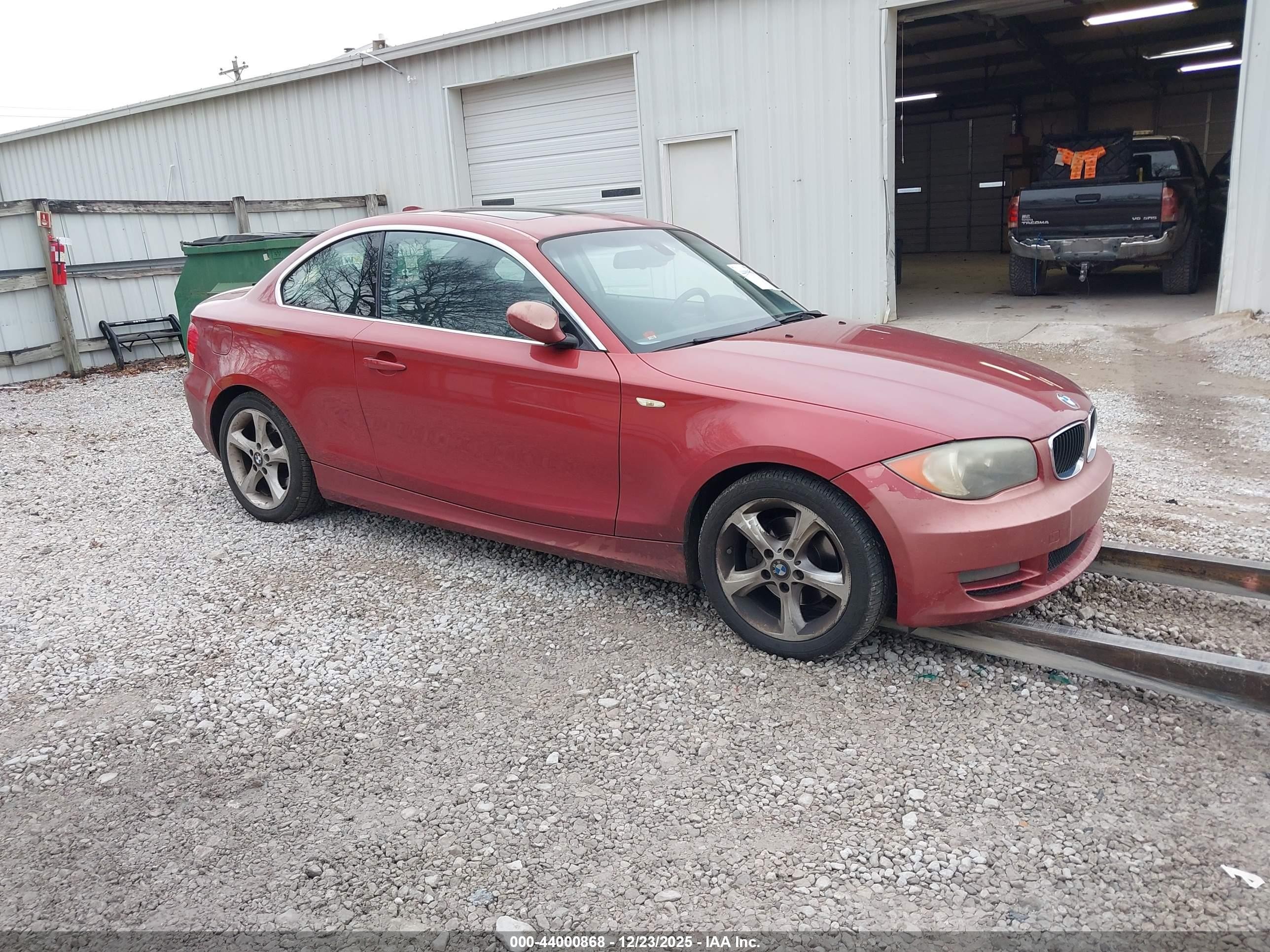 2008 Bmw 128i   Orange vin: WBAUP73548VF08158