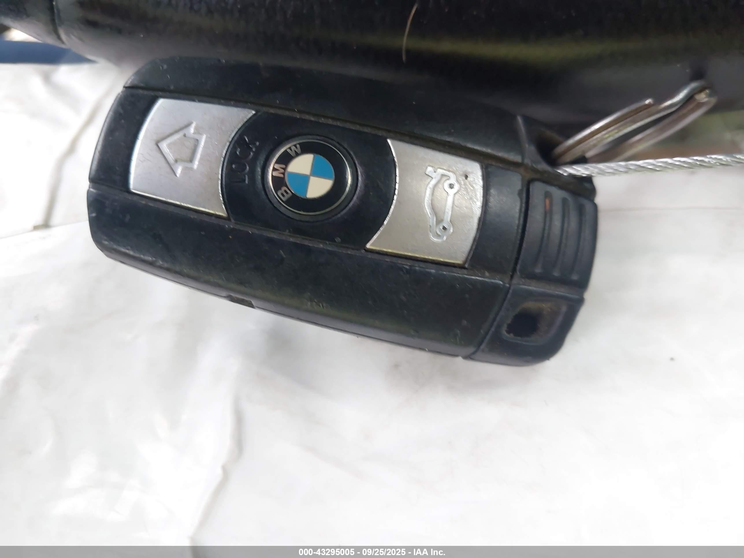 2008 Bmw 128i   Black vin: WBAUP73558VF06452