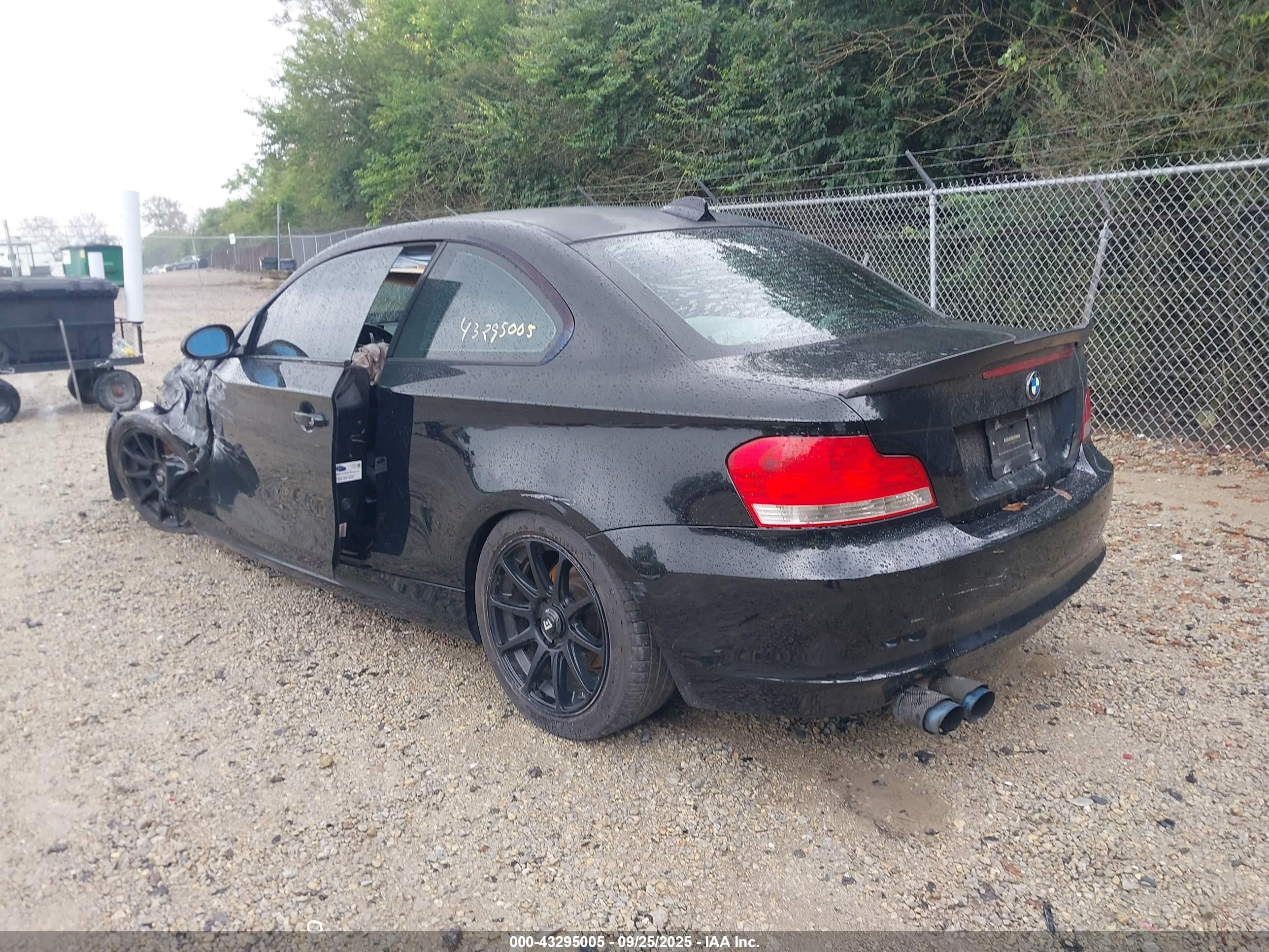 2008 Bmw 128i   Black vin: WBAUP73558VF06452