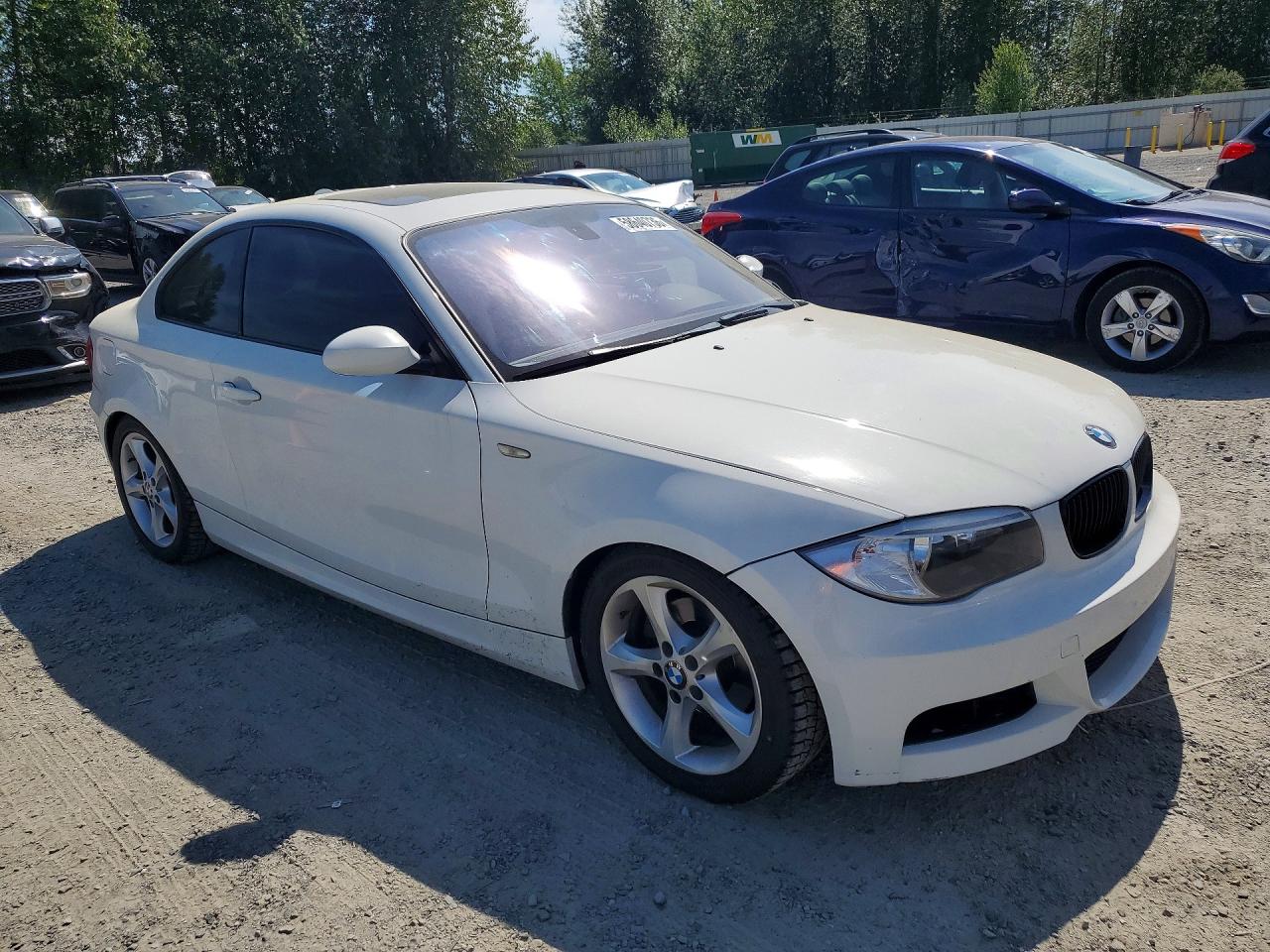 2009 Bmw 128 I White vin: WBAUP73559VF07067
