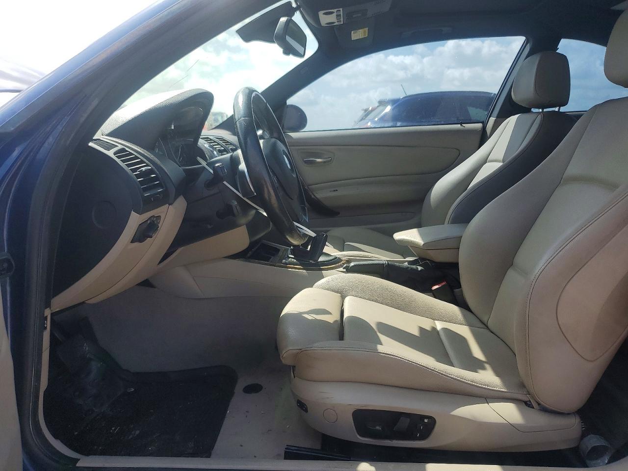 2009 Bmw 128 I Синий vin: WBAUP73559VK75891