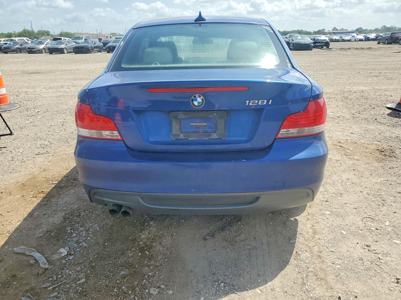 2009 Bmw 128 I Синий vin: WBAUP73559VK75891