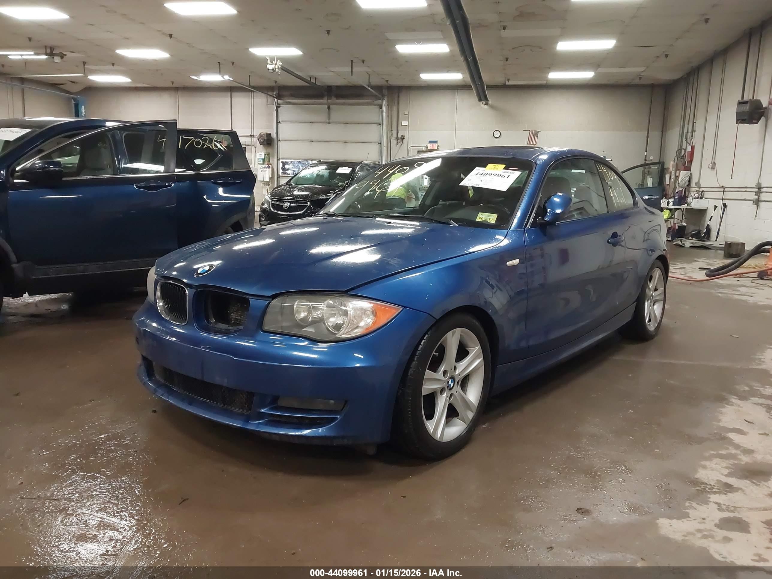 2008 Bmw 128i   Blue vin: WBAUP73578VF09594