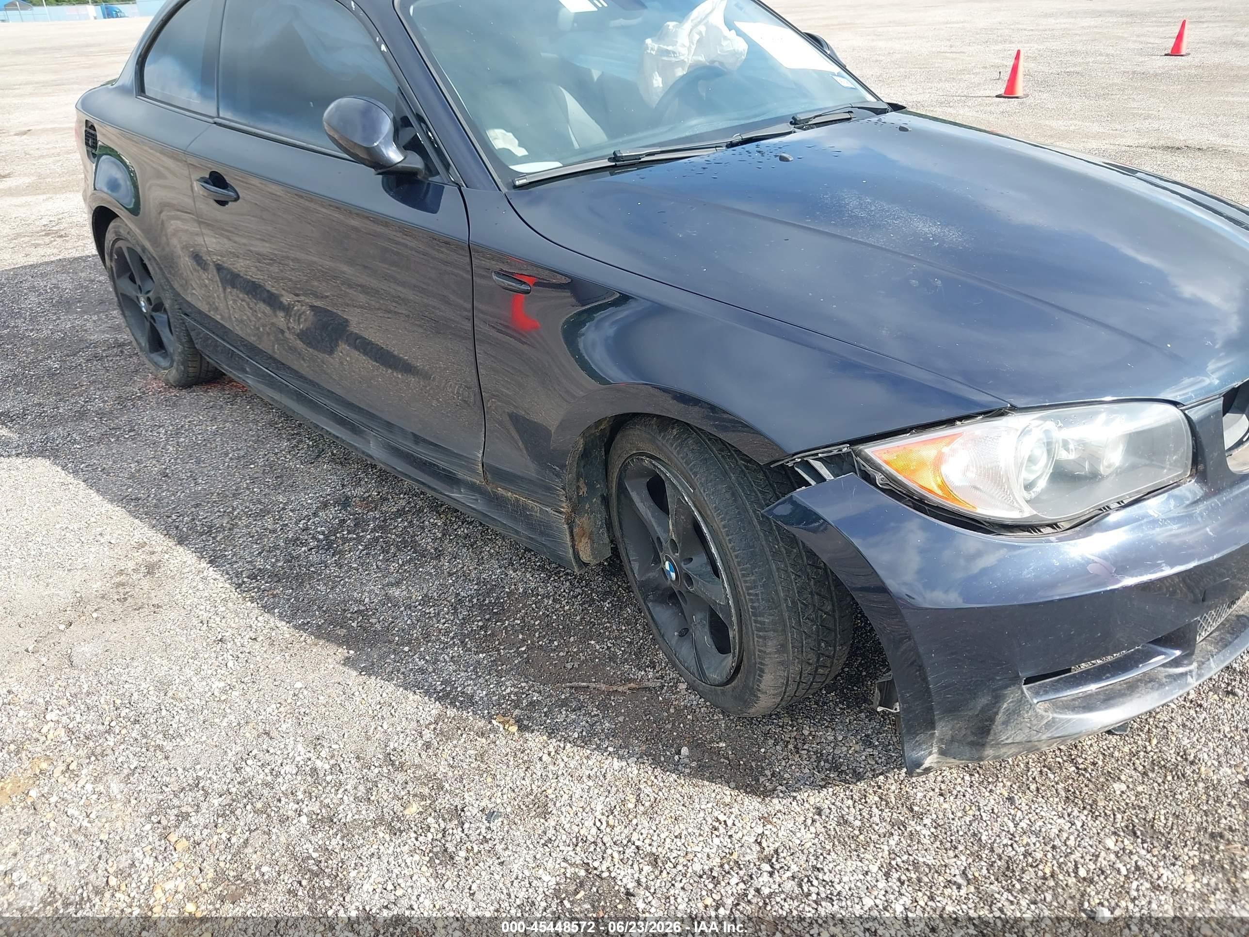 2009 Bmw 128i   Blue vin: WBAUP73579VK76444