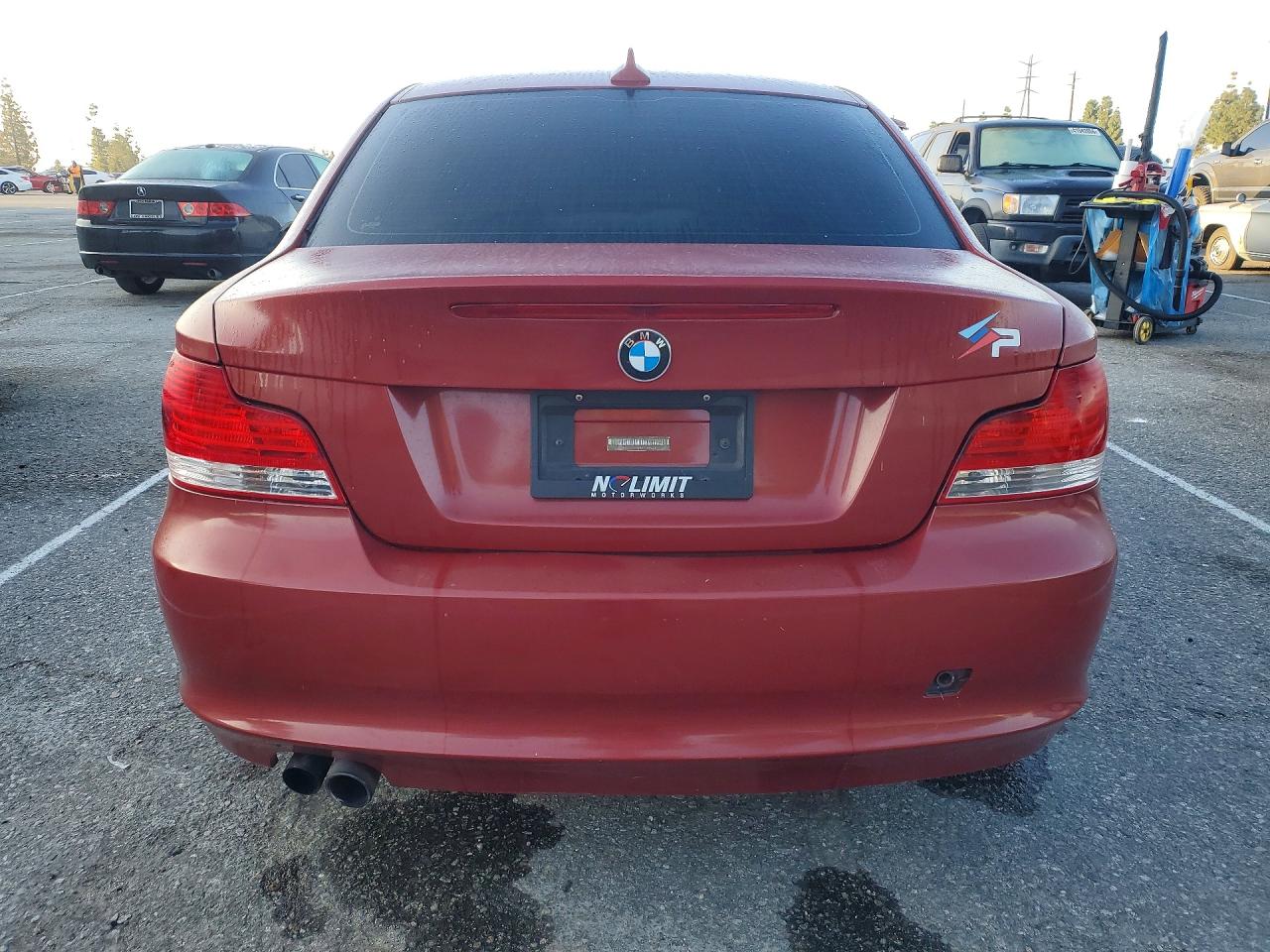2008 Bmw 128 I Red vin: WBAUP73588VF08468