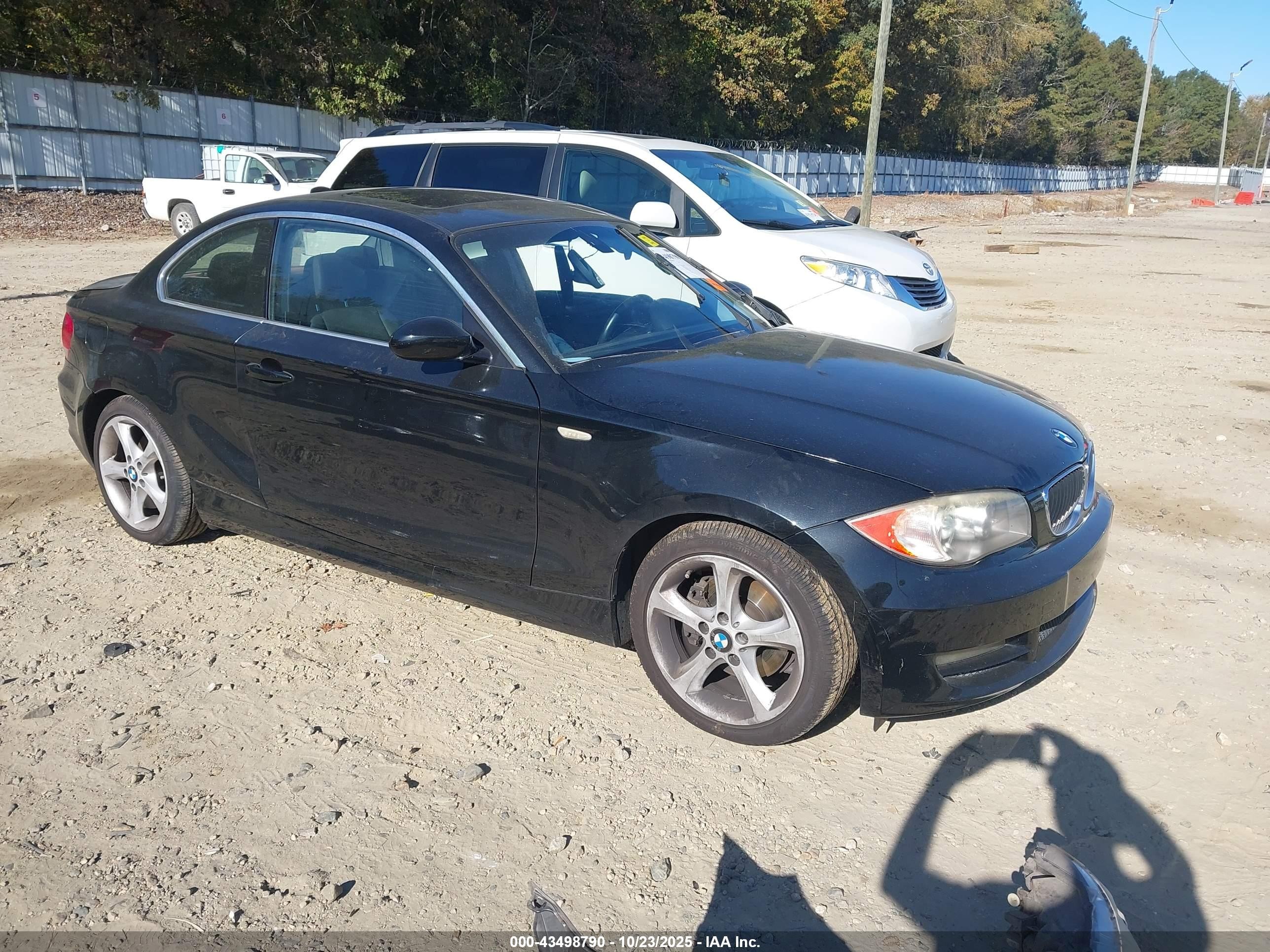 2009 Bmw 128i   Черный vin: WBAUP73589VK74623
