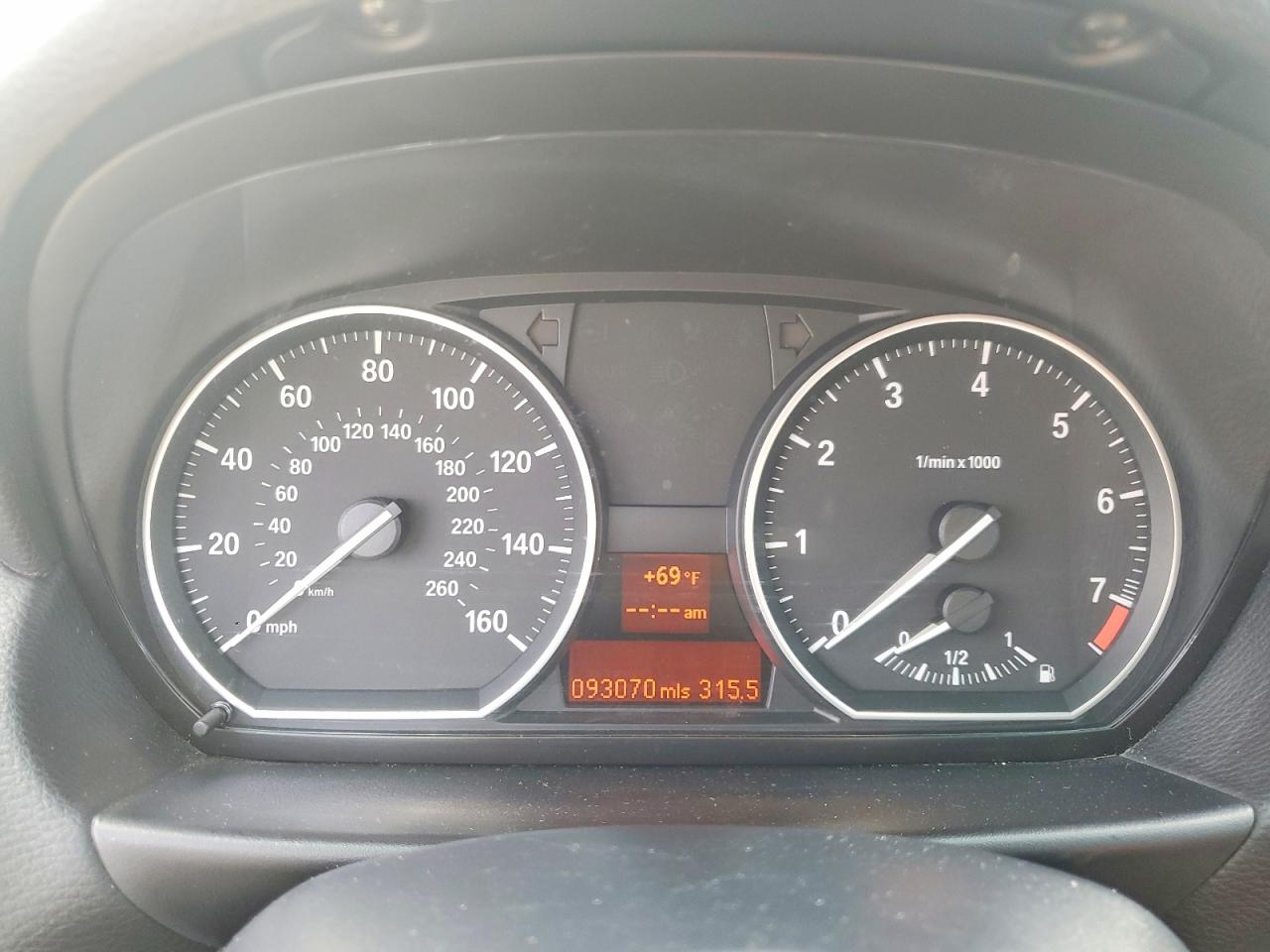 2009 Bmw 128 I Silver vin: WBAUP73589VK75187