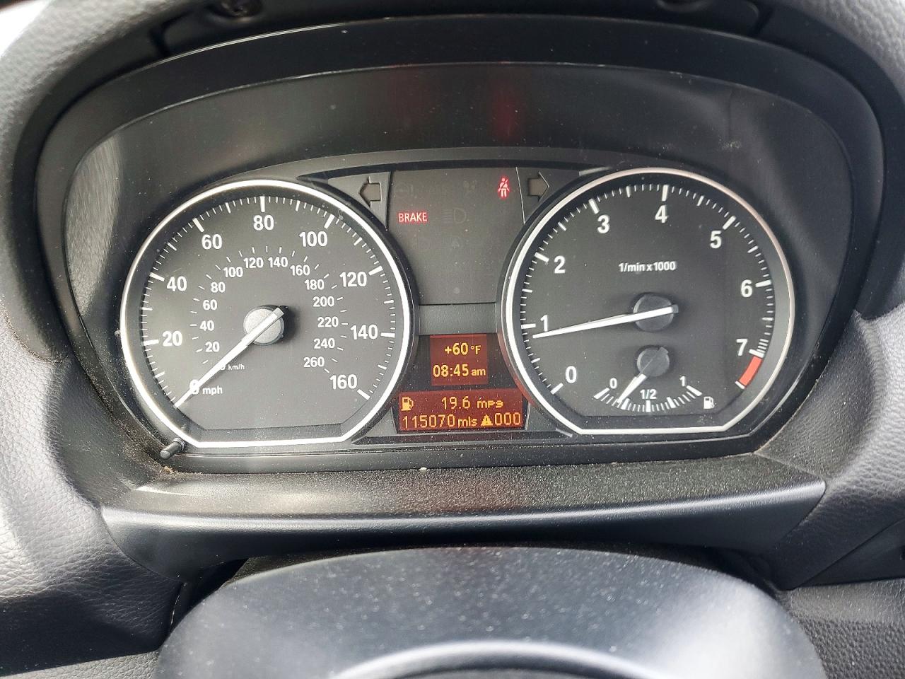 2011 Bmw 128 I Черный vin: WBAUP7C50BVM54670